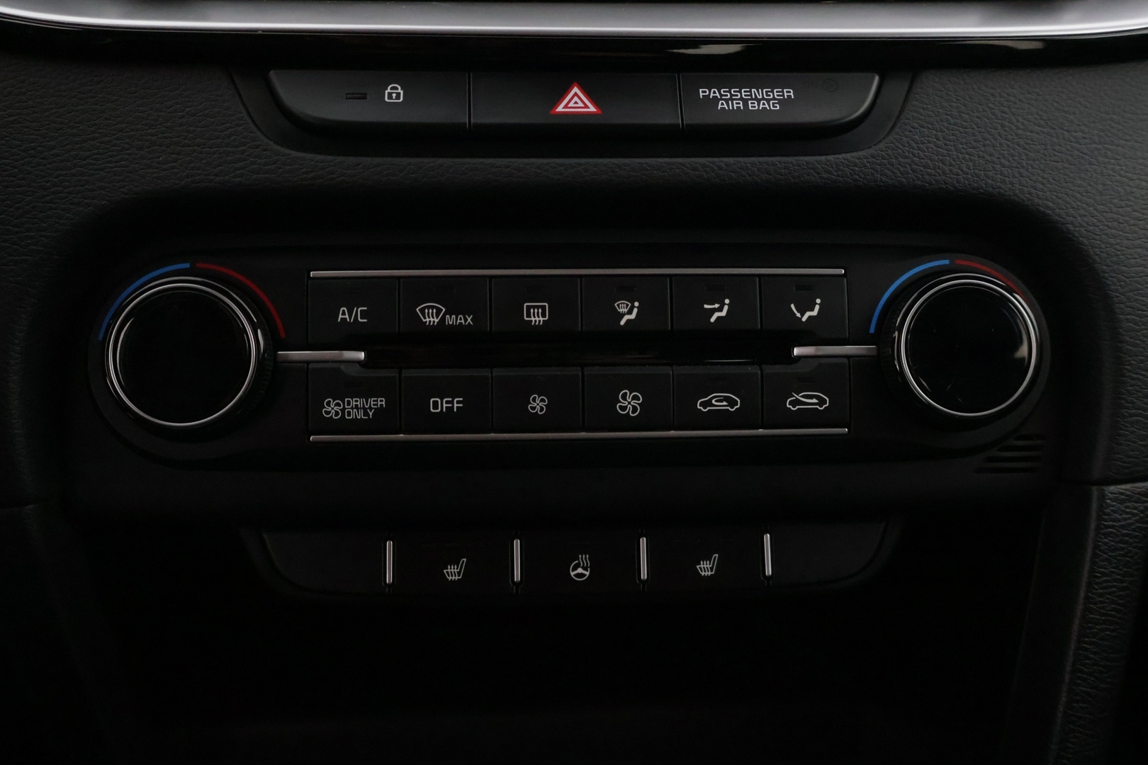 Kia XCeed 2022 1,6 GDI Plug-In Hybrid EX DCT * Adap.vakkari / Digimittaristo / Kamera / Ratinlämmitin / Keyless / Kaistavahti / Merkkihuollot * - * Huippusiisti / Pienet kilometrit / Akku tarkastettu / Täydellinen merkkiliikkeen huoltohistoria / Hyvät varusteet* - HULLUT JOULUT KORKOTARJOUS 2,49% 