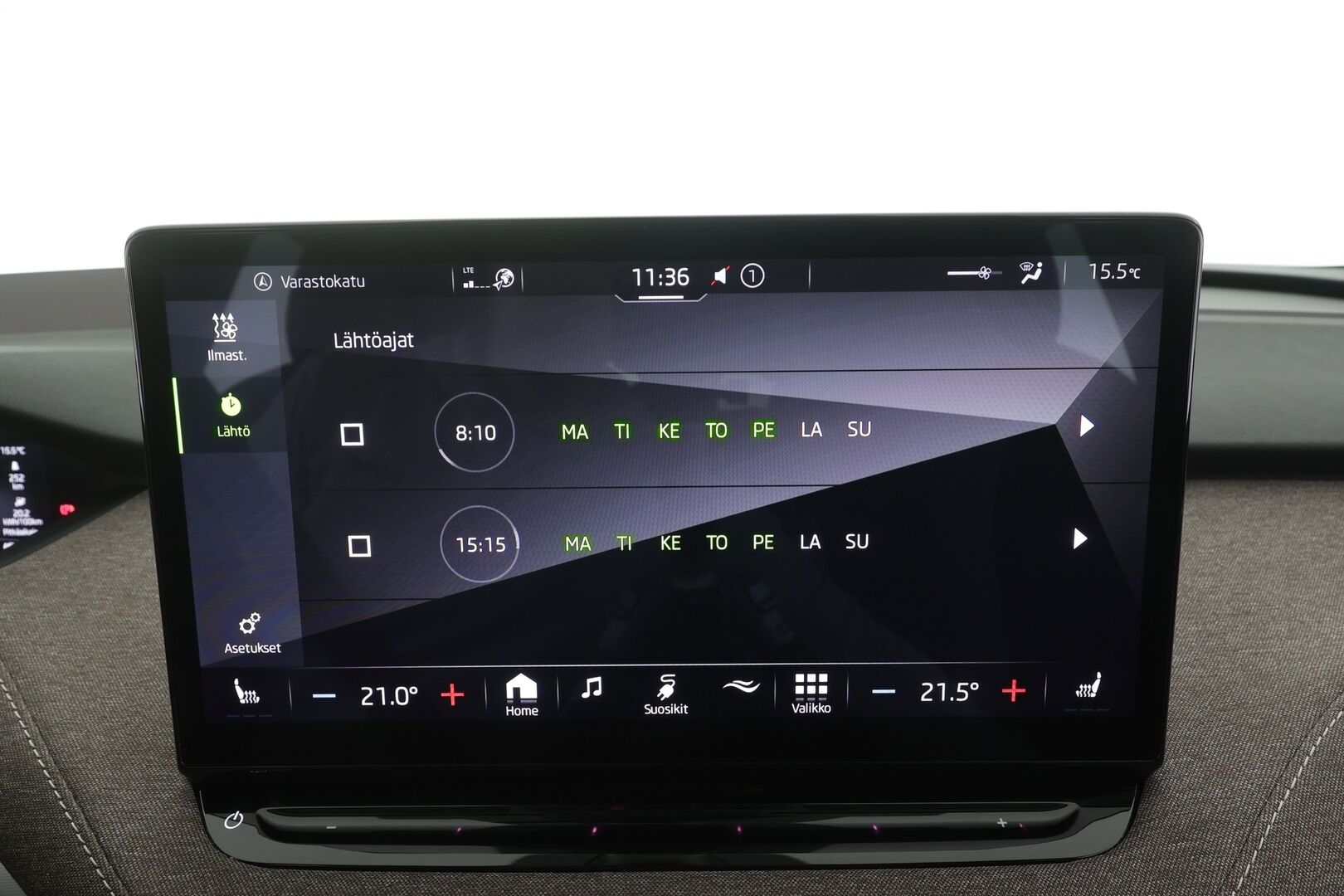 Skoda Enyaq 2023 60 Style iV - | ACC | ILP | Koukku | HUD | Matrix | Canton | Crystal face | Muistipenkki | P.kamera | Side Assist | Keyless | 2x renkaat aluin | 1-om Suomiauto | 