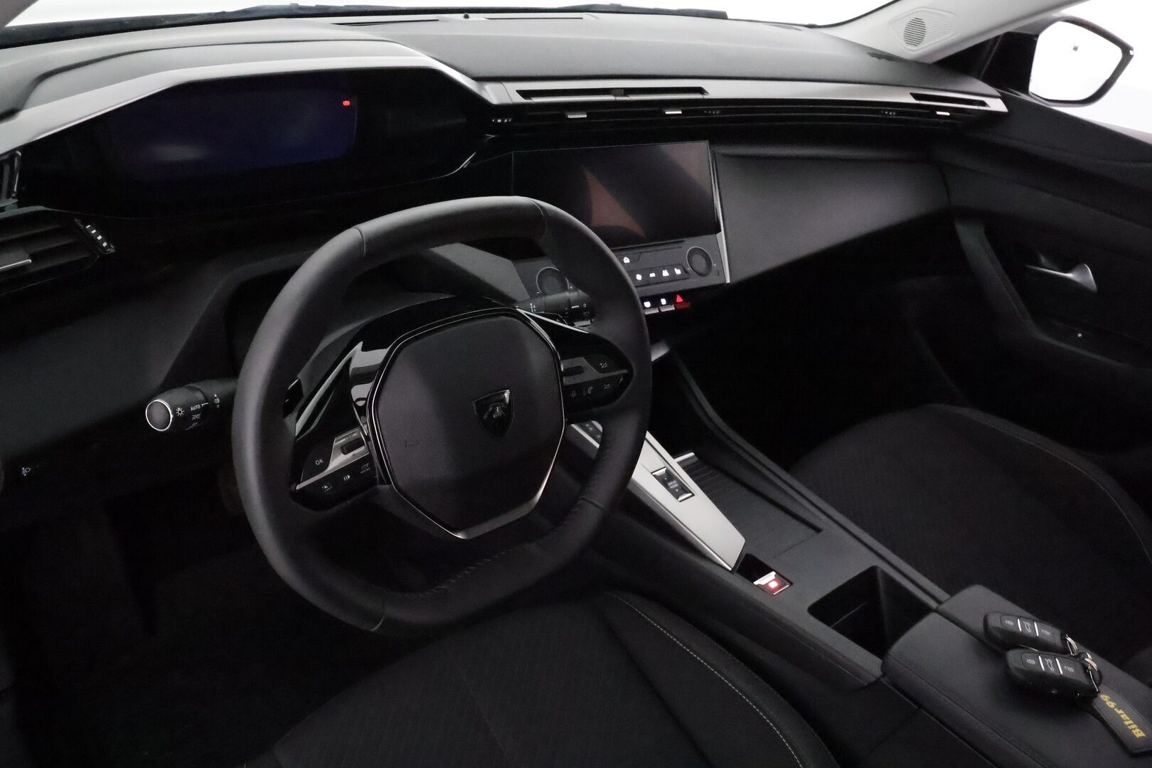 Peugeot 308 2023 SW Active Pack PureTech 130 EAT8-automaatti