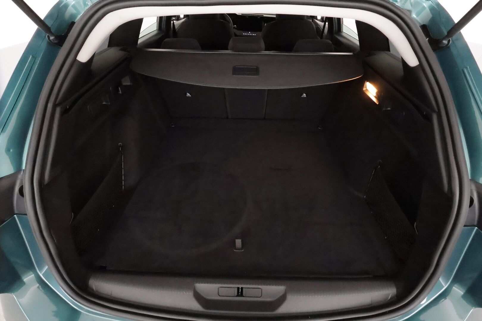 Peugeot 308 2023 SW Active Pack PureTech 130 EAT8-automaatti