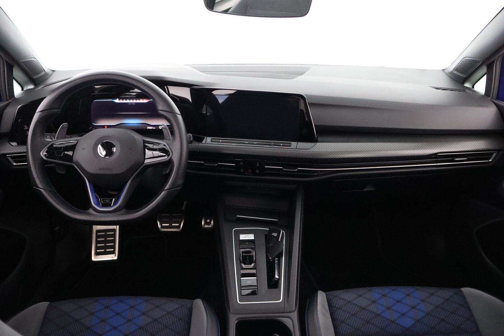 Volkswagen Golf 2021 R 2.0 TSI 235 kW 4MOTION DSG - 2,99 % KORKOTARJOUS TÄHÄN AUTOON - Adapt.Vakkari / R-Performance Paketti / Kattoluukku / Ratinlämmitys / KeylessGo / Kangas-Alcantara / Näyttävä yksilö!