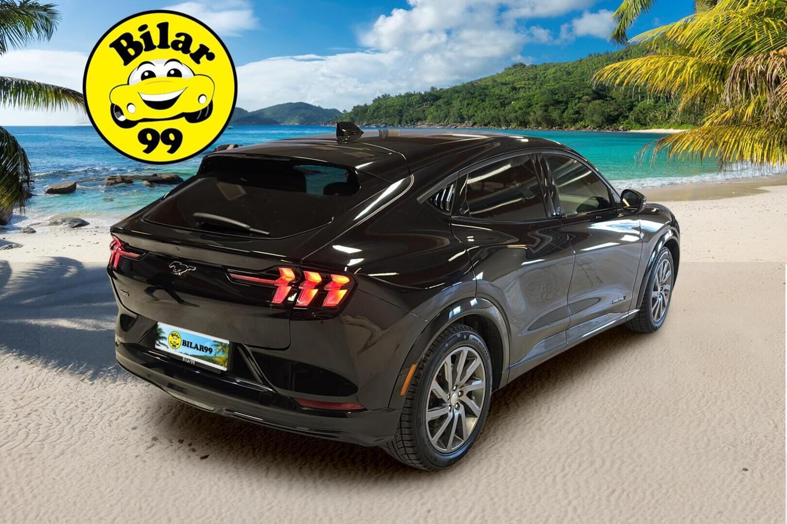 Ford MUSTANG MACH-E 2022 98kWh 351hv AWD 5-ovinen *Acc / Kessy / Nahkasisusta!* - Huippuvarusteet / Sopu kilsat / Iso akku