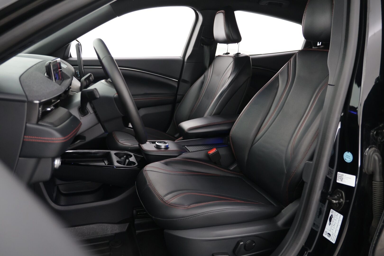 Ford MUSTANG MACH-E 2022 351hv AWD *ACC / Muistipenkit / BLISS / Kessy / Nahkasisusta * - Huippuvarusteet / Sopu kilsat / Iso akku - HULLUT AVAJAISHULINAT KORKOTARJOUS 3,29 %