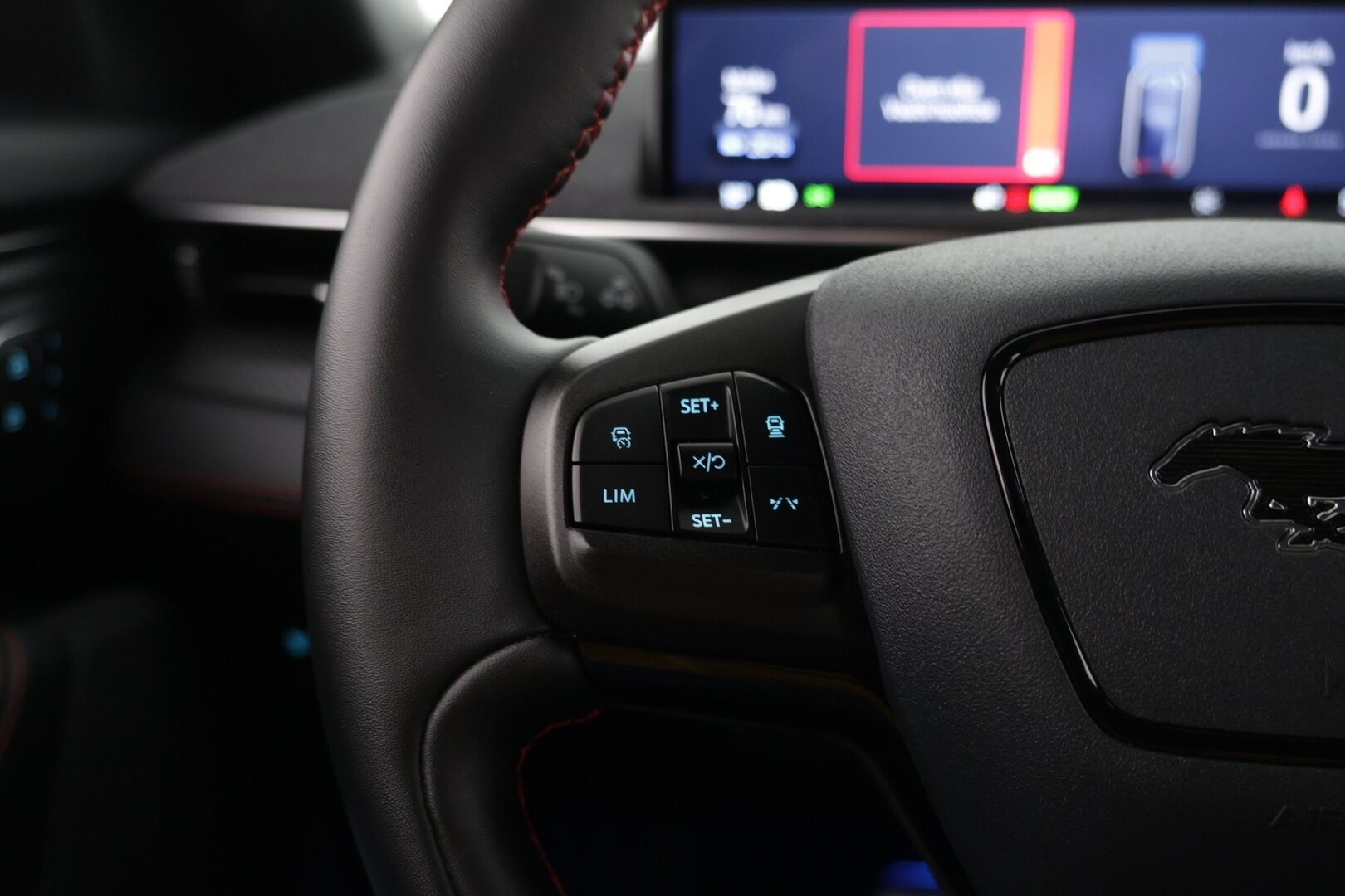 Ford MUSTANG MACH-E 2022 351hv AWD *ACC / Muistipenkit / BLISS / Kessy / Nahkasisusta * - Huippuvarusteet / Sopu kilsat / Iso akku - HULLUT AVAJAISHULINAT KORKOTARJOUS 3,29 %