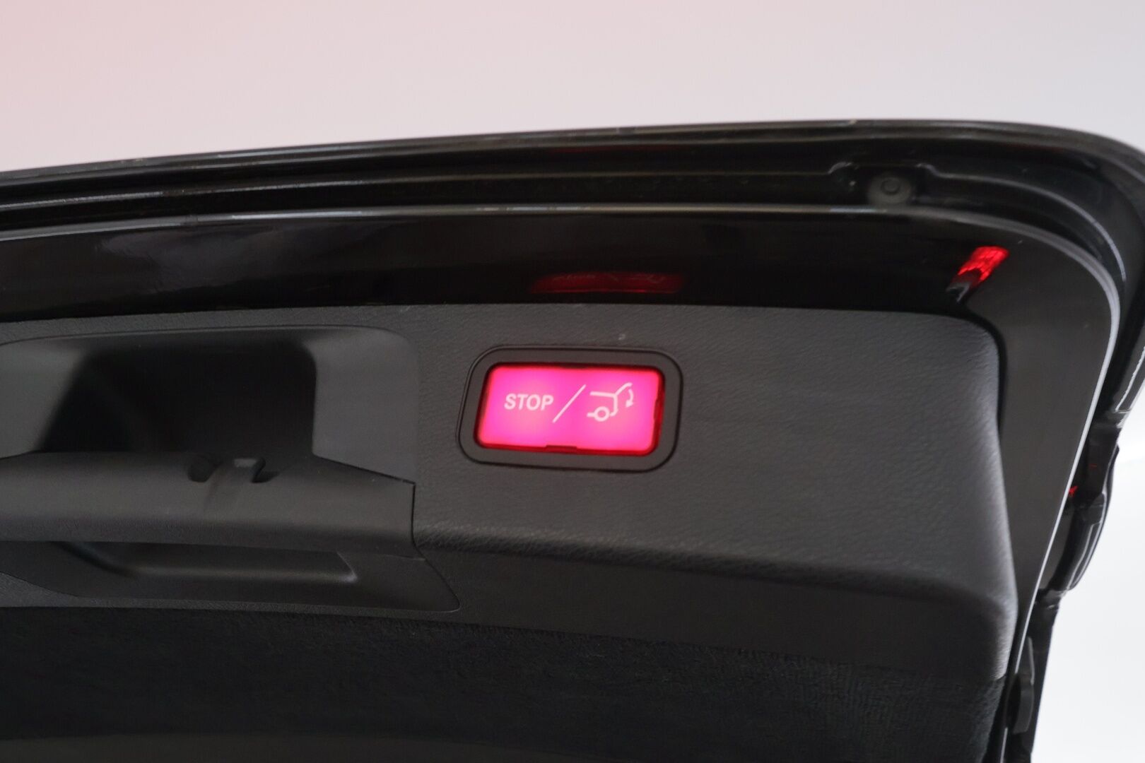 Mercedes-Benz E 2021 200 d T A Business * Webasto / Koukku / LED / P.Kamera / Navi / Sportpenkit * - Facelift / Kahdet hyvät renkaat / Hyvät huollot