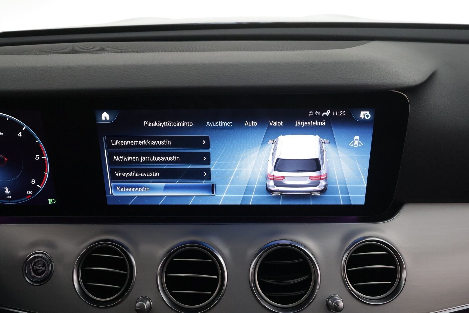 Mercedes-Benz E 2021 200 d T A Business * Webasto / Koukku / LED / P.Kamera / Navi / Sportpenkit * - Facelift