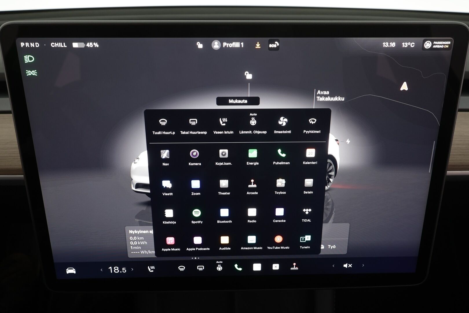 Tesla Model Y 2024 Long Range Dual Motor * Koukku / Lasikatto / ILP / ACC / Matrix-LED / Muistipenkki / P.kamera / Premium Audio * - Suomi-auto / 2x Latauskaapelit / Kahdet renkaat aluvanteilla 