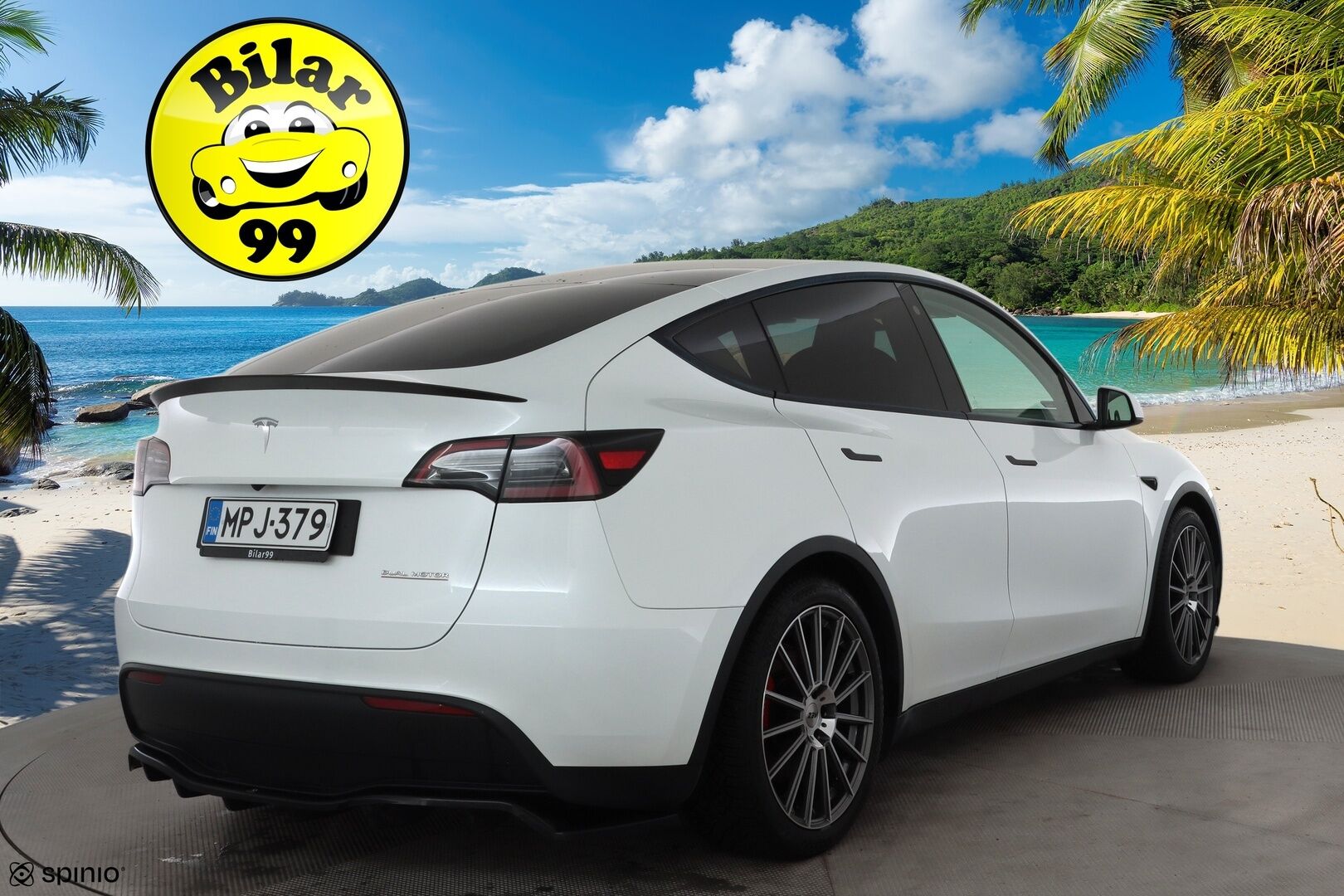 Tesla Model Y 2024 Long Range Dual Motor * Koukku / Lasikatto / ILP / ACC / Matrix-LED / Muistipenkki / P.kamera / Premium Audio * - Suomi-auto / 2x Latauskaapelit / Kahdet renkaat aluvanteilla 
