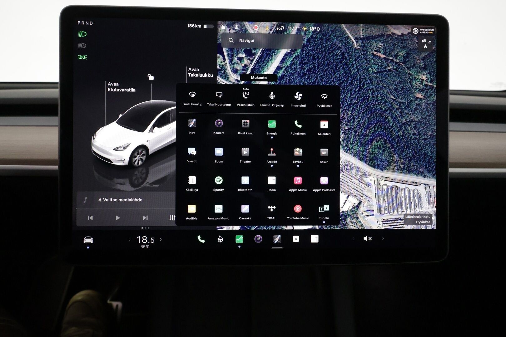 Tesla Model Y 2024 Performance - 3,99 % KORKOTARJOUS TÄHÄN AUTOON - 1OM Suomiauto / Matrix LED / Lämpöpumppu / Premium Audio / Lasikatto / Ratinlämmitys / Akku kuntotarkastettu!