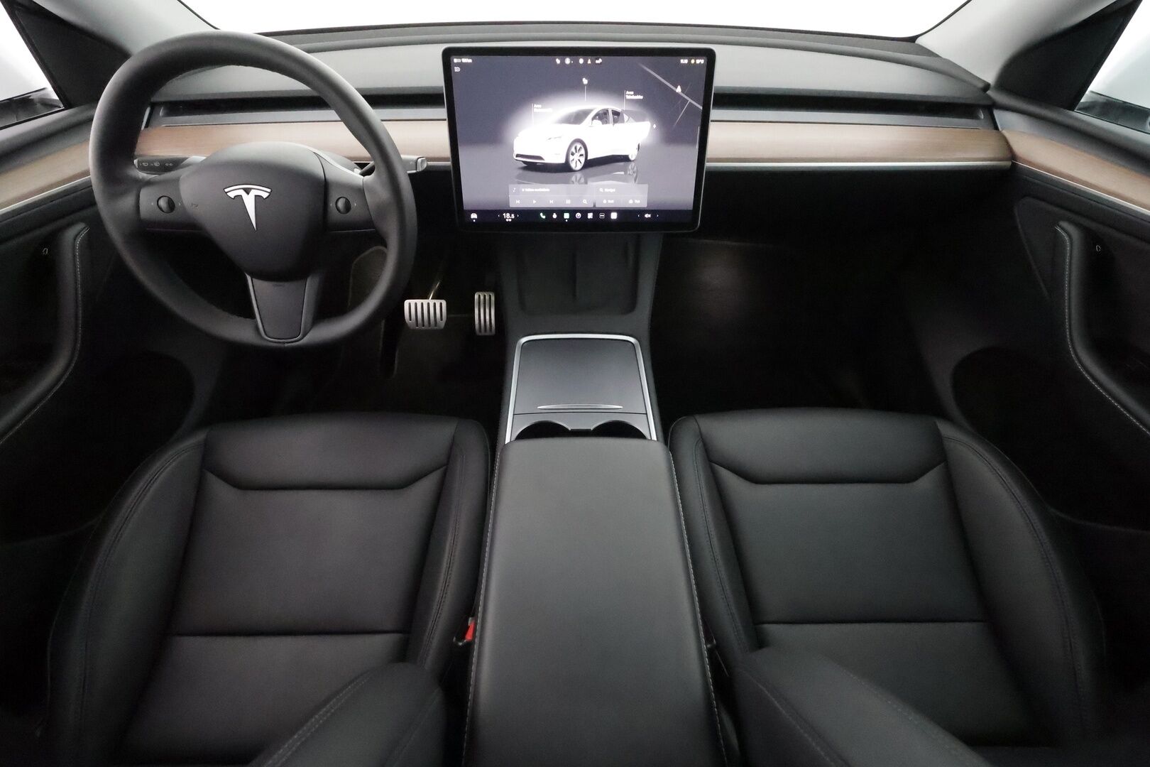 Tesla Model Y 2024 Performance - 3,99 % KORKOTARJOUS TÄHÄN AUTOON - 1OM Suomiauto / Matrix LED / Lämpöpumppu / Premium Audio / Lasikatto / Ratinlämmitys / Akku kuntotarkastettu!