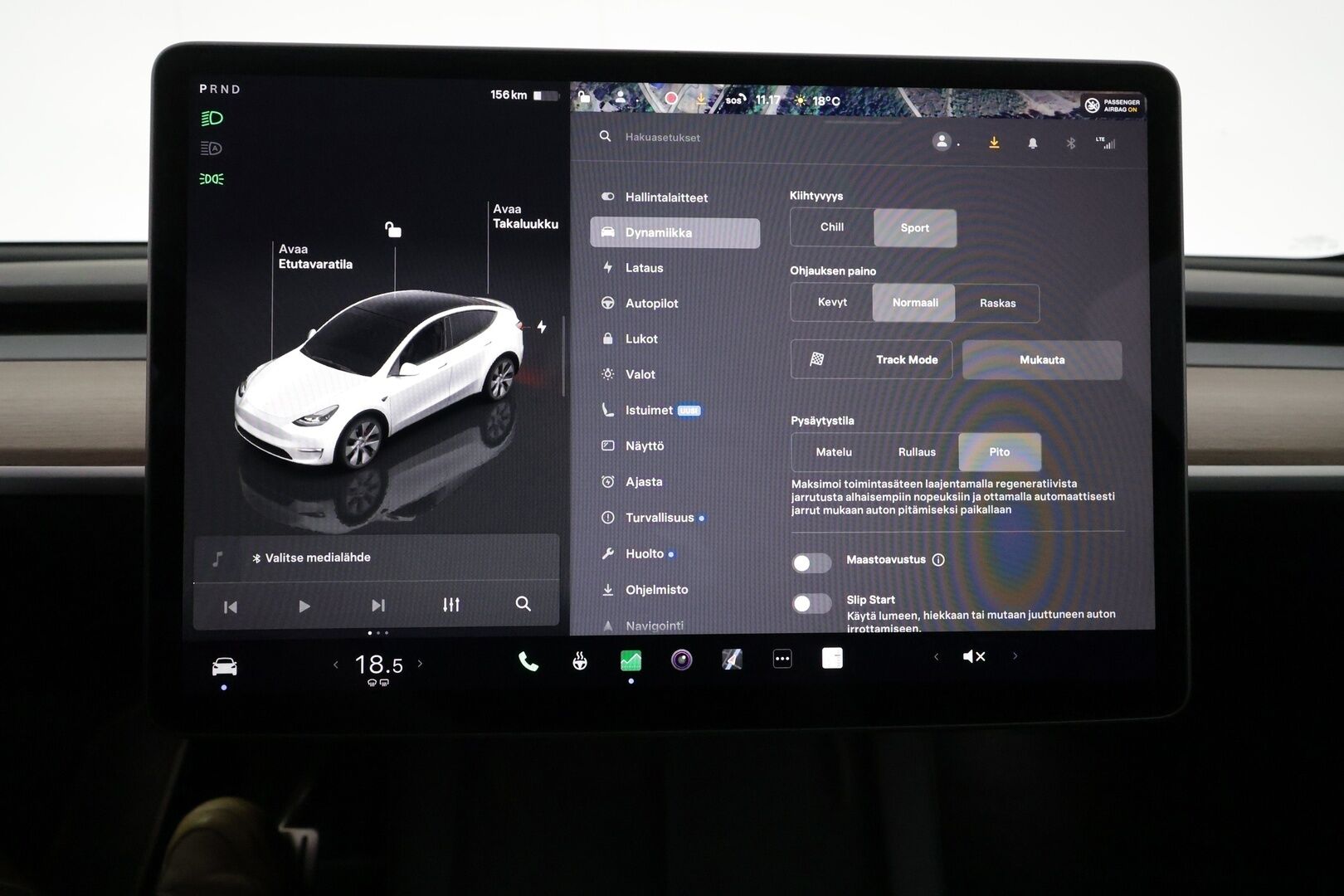 Tesla Model Y 2024 Performance - 3,99 % KORKOTARJOUS TÄHÄN AUTOON - 1OM Suomiauto / Matrix LED / Lämpöpumppu / Premium Audio / Lasikatto / Ratinlämmitys / Akku kuntotarkastettu!