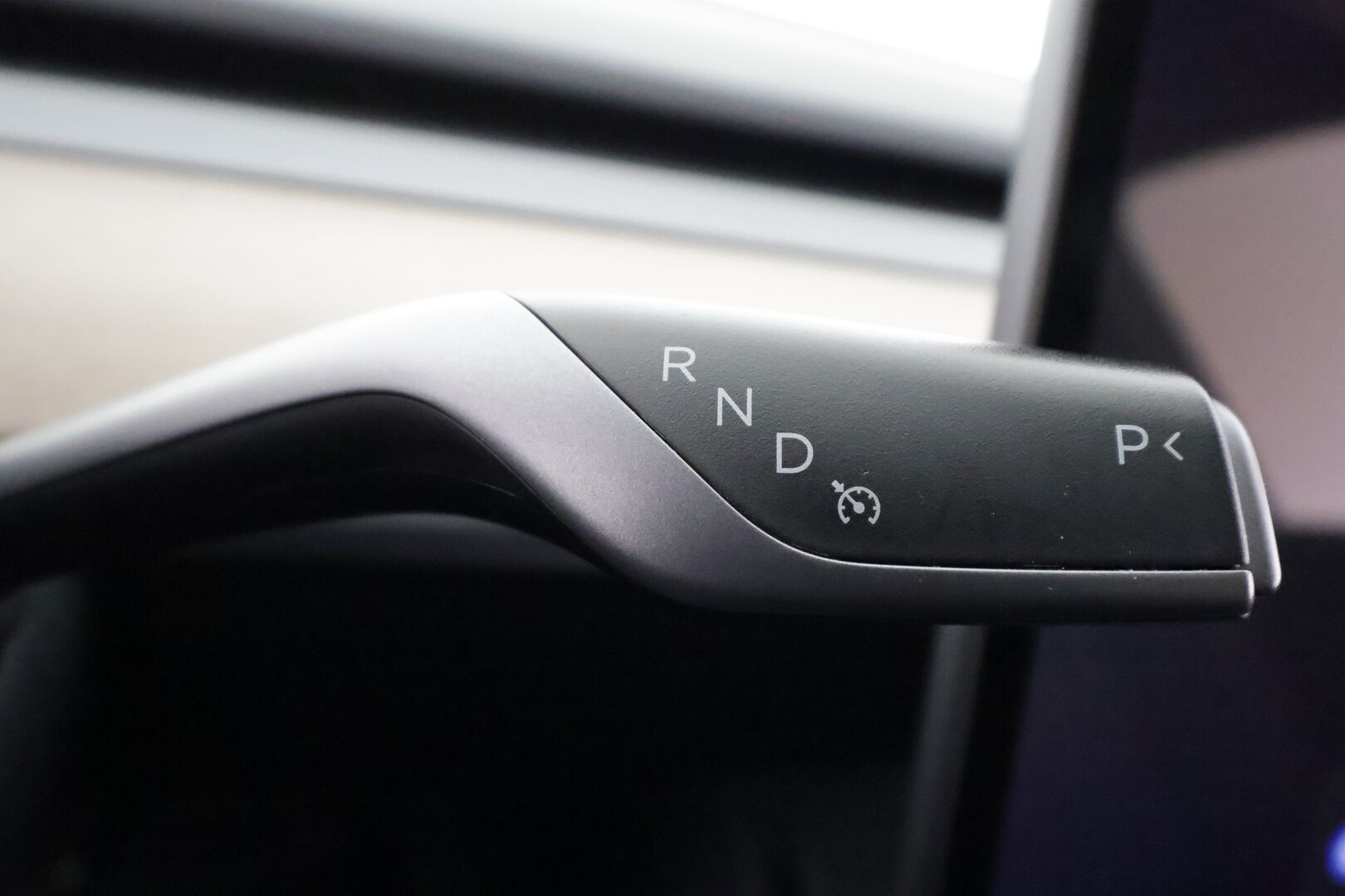 Tesla Model Y 2024 RWD - | ACC | ILP | Koukku | Ryzen | Matrix-LED | Premium Audio | Lasikatto | Sähkönahat | Muistipenkki | P.kamera | 2x renkaat aluin | 1-om suomiauto | 