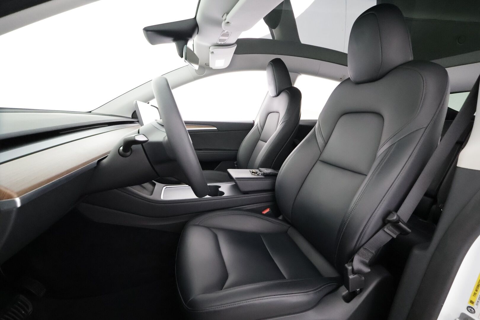 Tesla Model Y 2024 RWD - | ACC | ILP | Koukku | Ryzen | Matrix-LED | Premium Audio | Lasikatto | Sähkönahat | Muistipenkki | P.kamera | 2x renkaat aluin | 1-om suomiauto | 