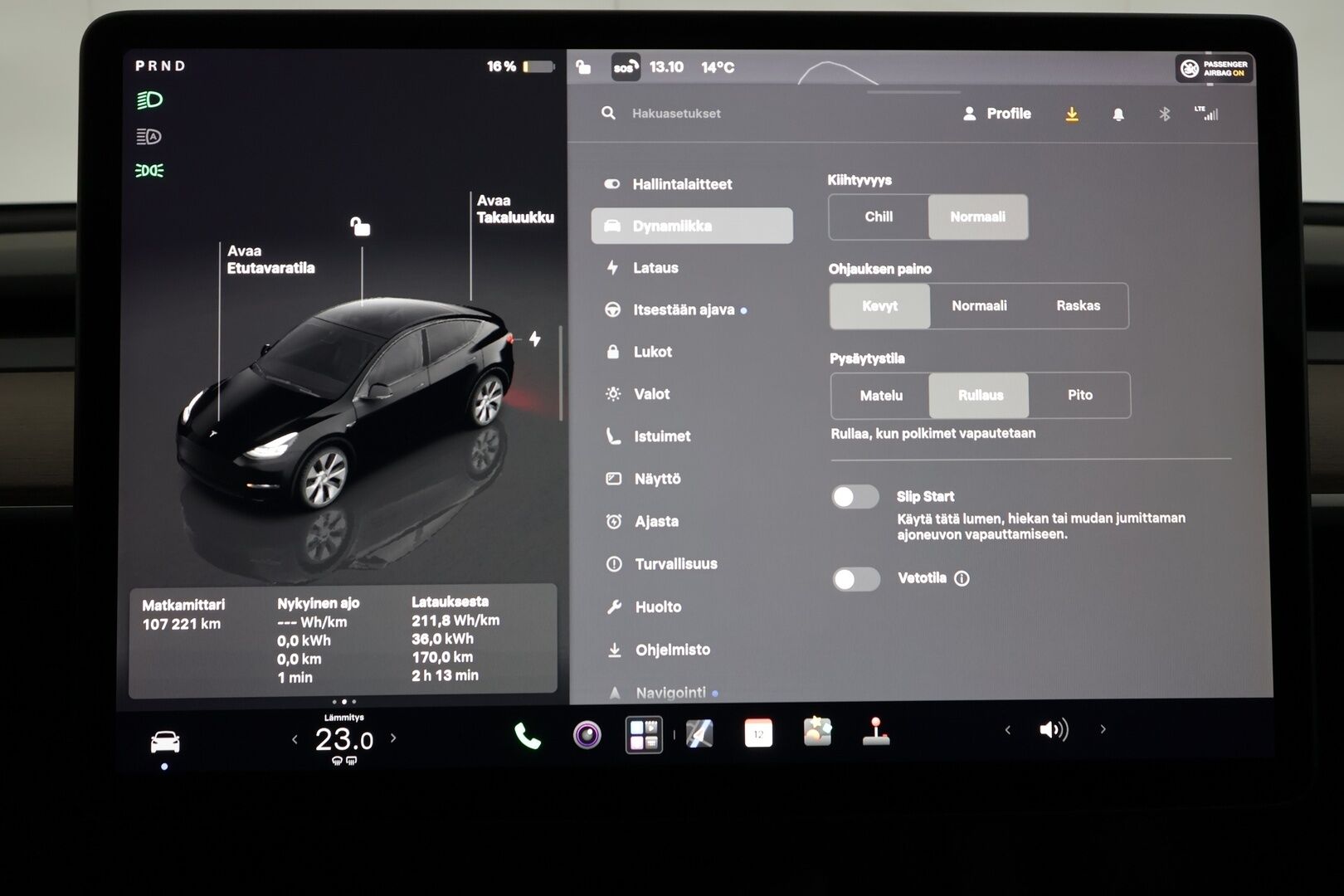 Tesla Model Y 2024 RWD - | ACC | ILP | Koukku | Ryzen | Matrix-LED | Premium audio | Lasikatto | Sähkönahat | Muistipenkki | P.kamera | Autosteer | 2x renkaat aluin | 