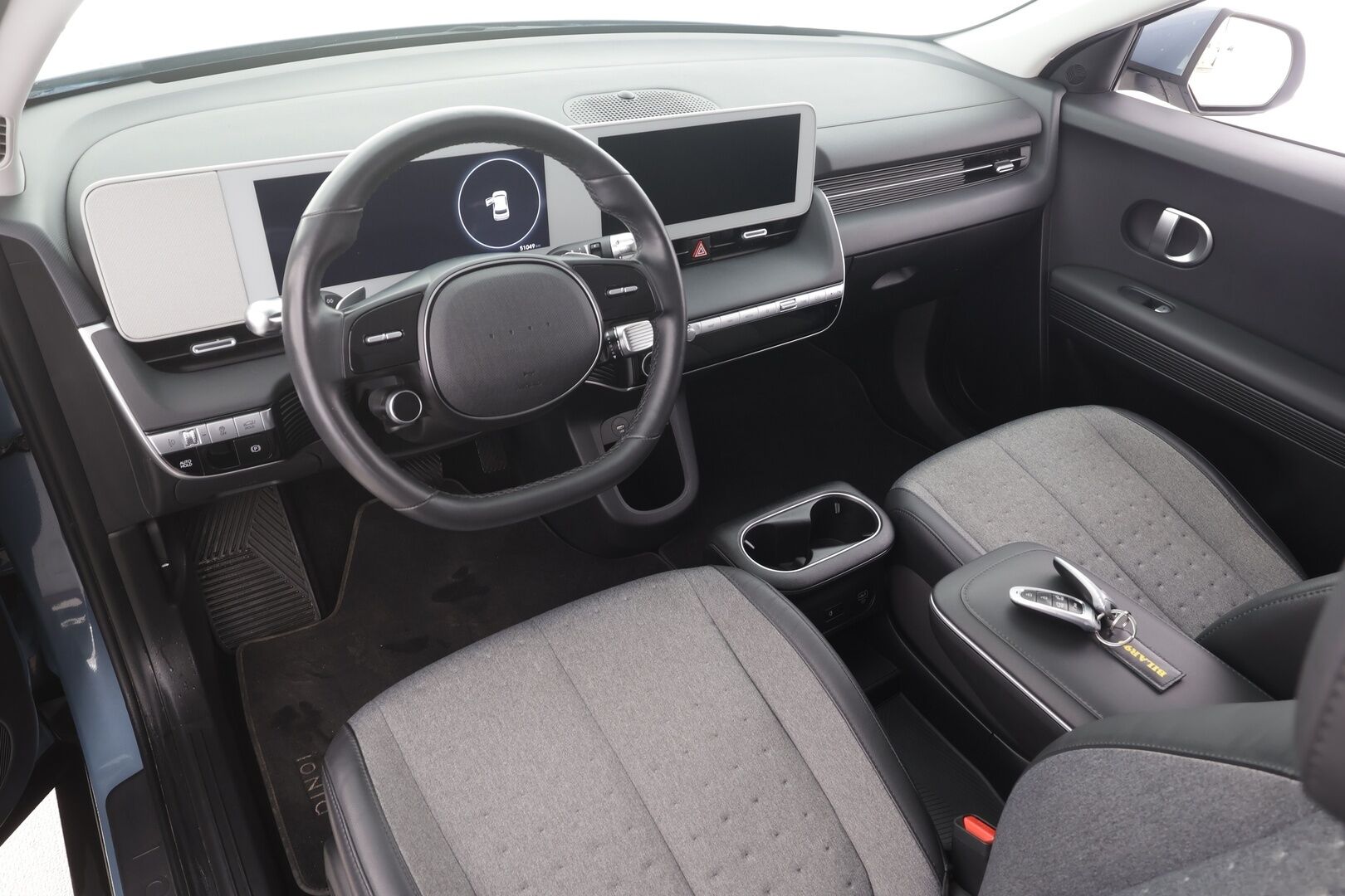Hyundai IONIQ 5 2024 77 kWh 229 hv Style - | ACC | ILP | Puolinahat | Sähköpenkki | Sähk. takaluukku | HDA | BSA | RCTA | Lämm. ratti | P.kamera | 2x renkaat aluin | 1-om suomiauto |  