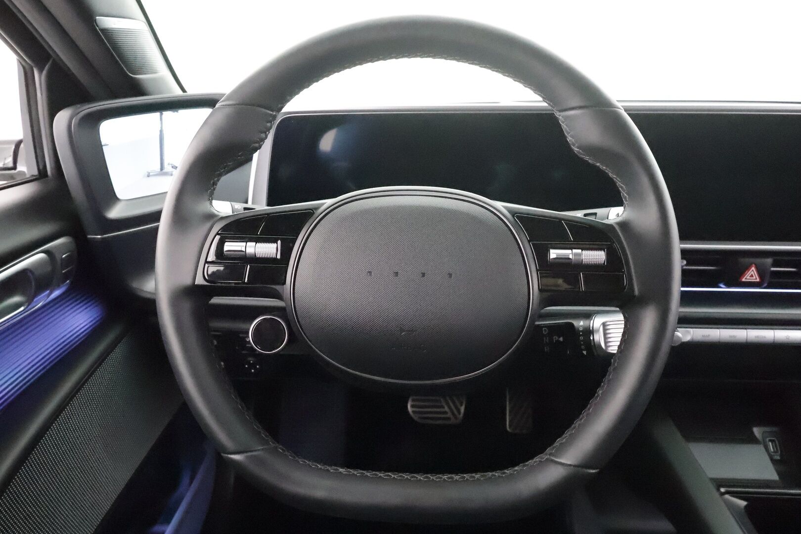 Hyundai IONIQ 6 2024 229 hv Ultimate * Bose / ILP / ACC / Full-LED / 360° / Ilmastoitu Muistipenkki / HUD / Digi-peilit / Kaistavahti / Navi * - 1-om Suomi-auto / Akku kuntotarkastettu / Kahdet renkaat aluvanteilla