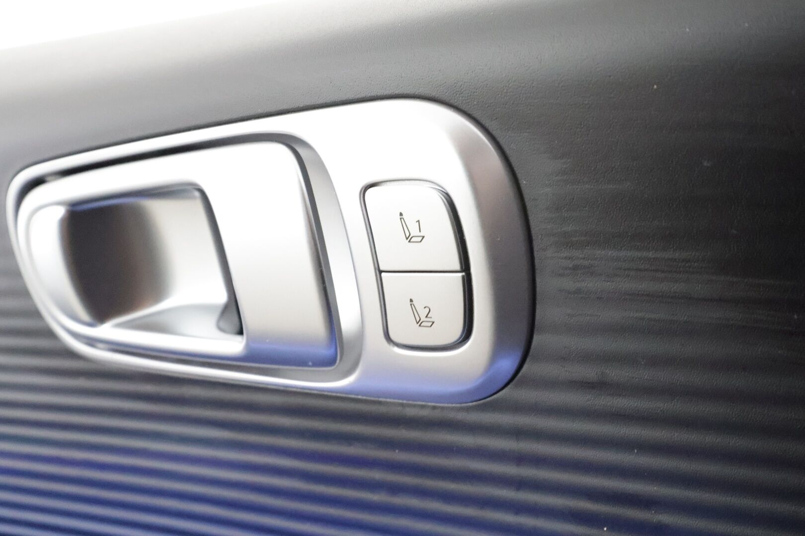 Hyundai IONIQ 6 2024 229 hv Ultimate * Bose / ILP / ACC / Full-LED / 360° / Ilmastoitu Muistipenkki / HUD / Digi-peilit / Kaistavahti / Navi * - 1-om Suomi-auto / Akku kuntotarkastettu / Kahdet renkaat aluvanteilla