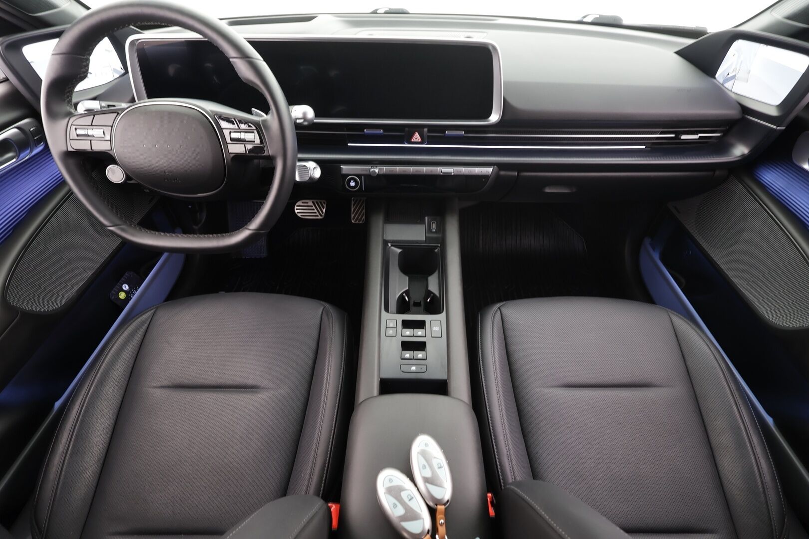 Hyundai IONIQ 6 2024 229 hv Ultimate * Bose / ILP / ACC / Full-LED / 360° / Ilmastoitu Muistipenkki / HUD / Digi-peilit / Kaistavahti / Navi * - 1-om Suomi-auto / Akku kuntotarkastettu / Kahdet renkaat aluvanteilla