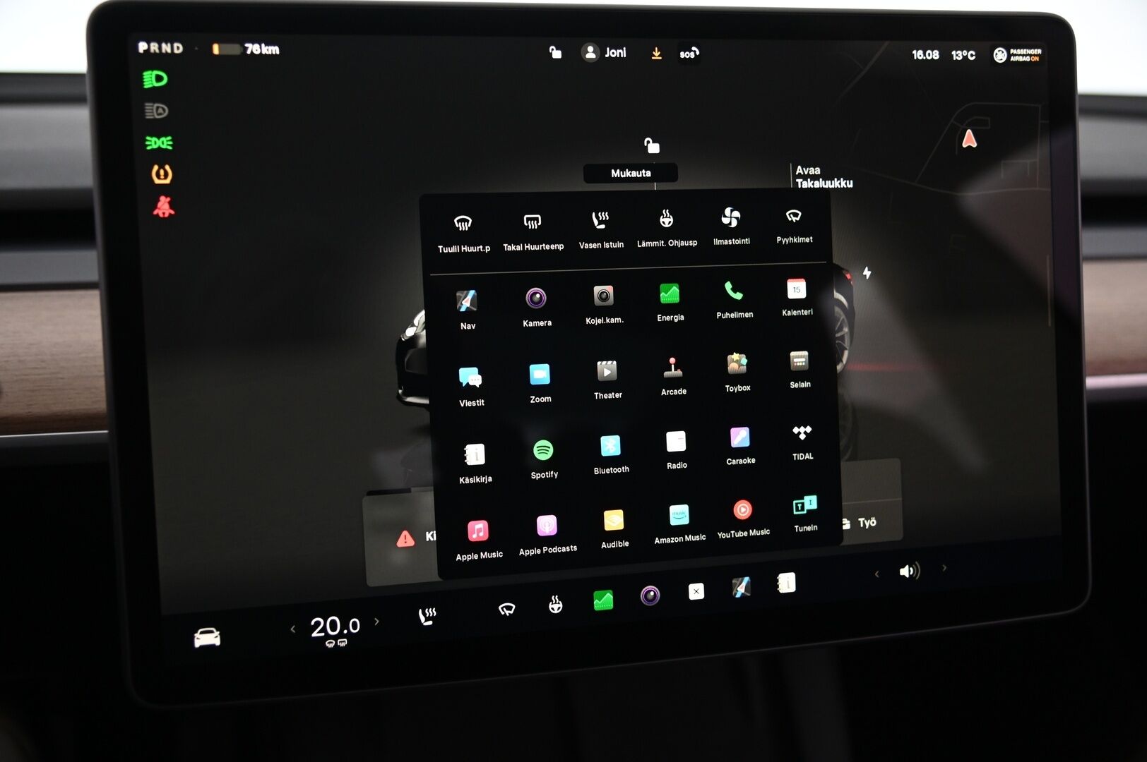 Tesla Model 3 2023 Standard Range Plus *Vetokoukku / AMD Ryzen / EAP / Lämpöpumppu / Matrix / Lasikatto* - *Kahdet renkaat aluvanteilla*