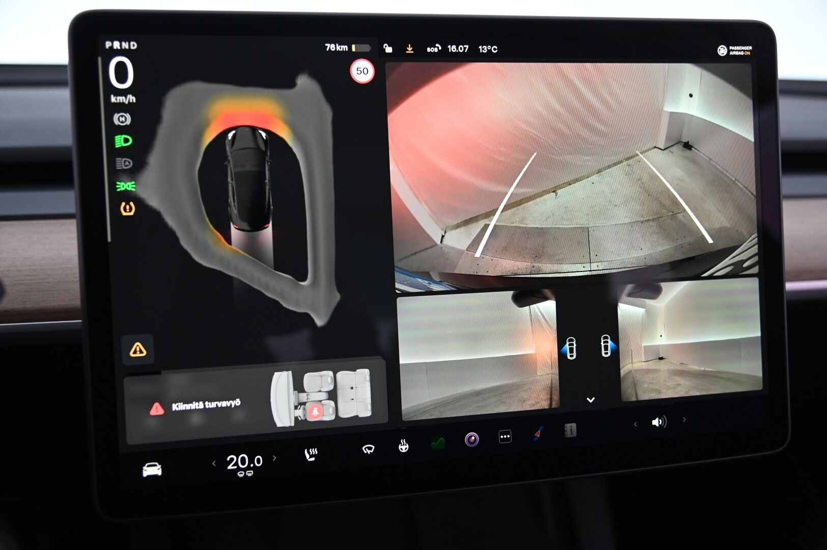 Tesla Model 3 2023 Standard Range Plus *Vetokoukku / AMD Ryzen / EAP / Lämpöpumppu / Matrix / Lasikatto* - *Kahdet renkaat aluvanteilla*