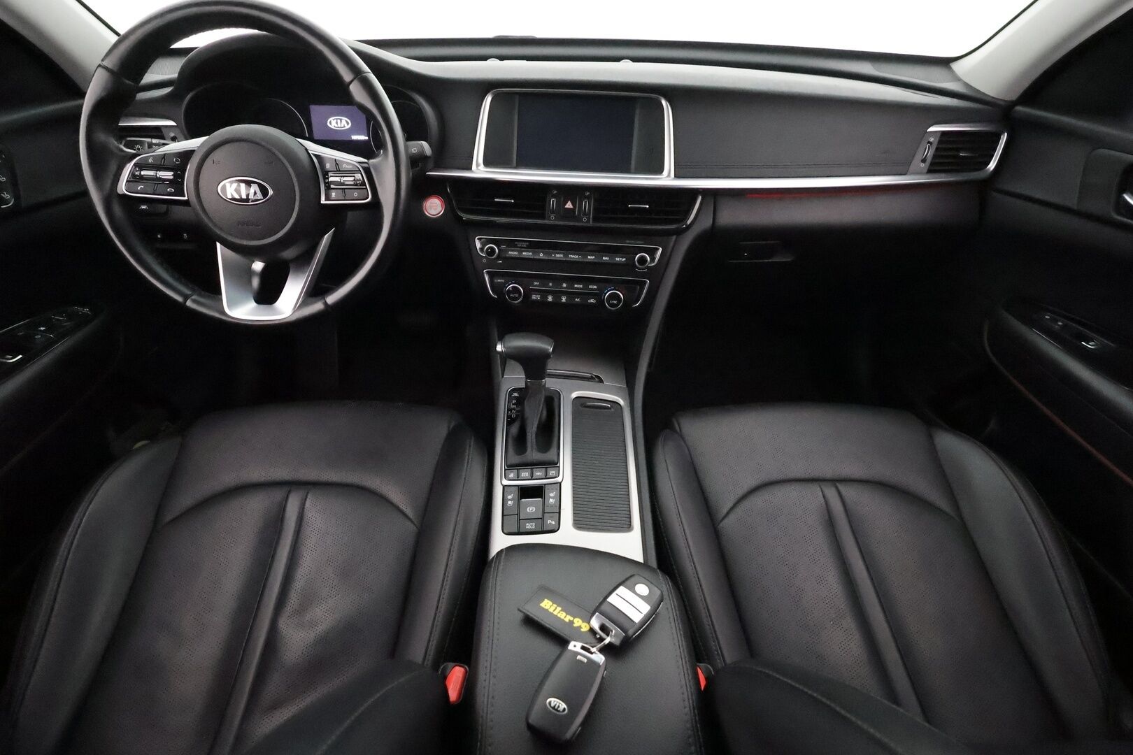 Kia Optima 2020 2,0 GDI PHEV Business Luxury SW A/T **H&K / Koukku / Adapt. vakkari / Lohko / Ilmastoidut penkit /  Keyless / P.kamera / Apple&Android** - Merkkihuollettu / 