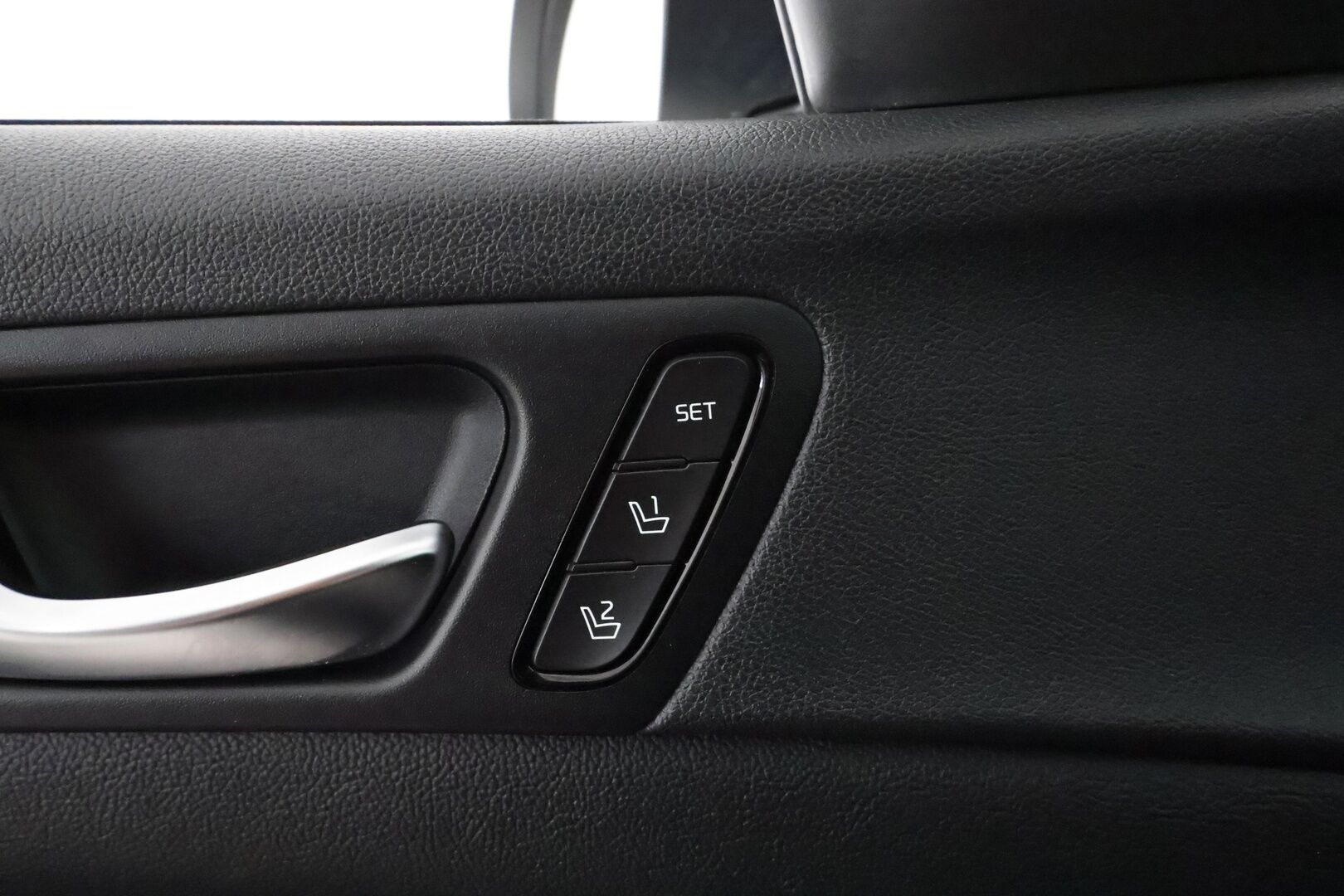 Kia Optima 2020 2,0 GDI PHEV Business Luxury SW A/T **H&K / Koukku / Adapt. vakkari / Lohko / Ilmastoidut penkit /  Keyless / P.kamera / Apple&Android** - Merkkihuollettu / 