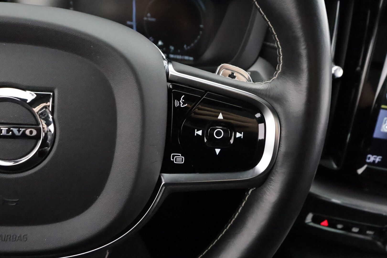 Volvo XC60 2020 T8 TwE AWD Polestar Engineered aut - | ACC | Webasto | Koukku | Panorama | Muistipenkit | HUD | 360-Kamera | B&W |  Puolinahat | Kahdet Renkaat |