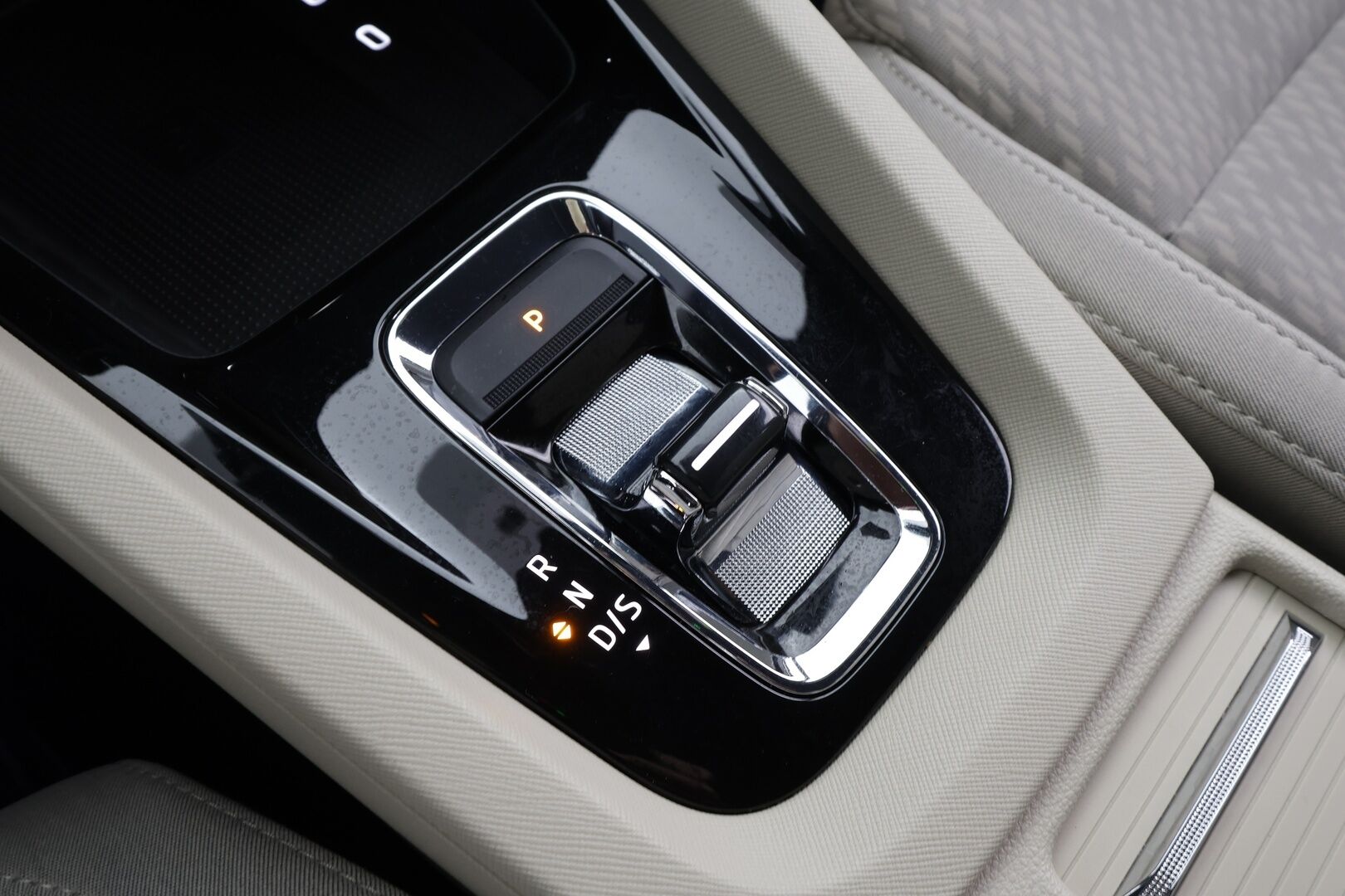 Skoda Octavia 2024 Combi 1.4 TSI PHEV Style iV DSG * ACC / P.kamera / Matrix LED / Koukku / Webasto / Navi / KeylessGo / Sähköluukku * - 1.Om Suomi-auto / Kahdet renkaat aluvanteilla / Merkkihuollettu / Parhaalla varustelutasolla!