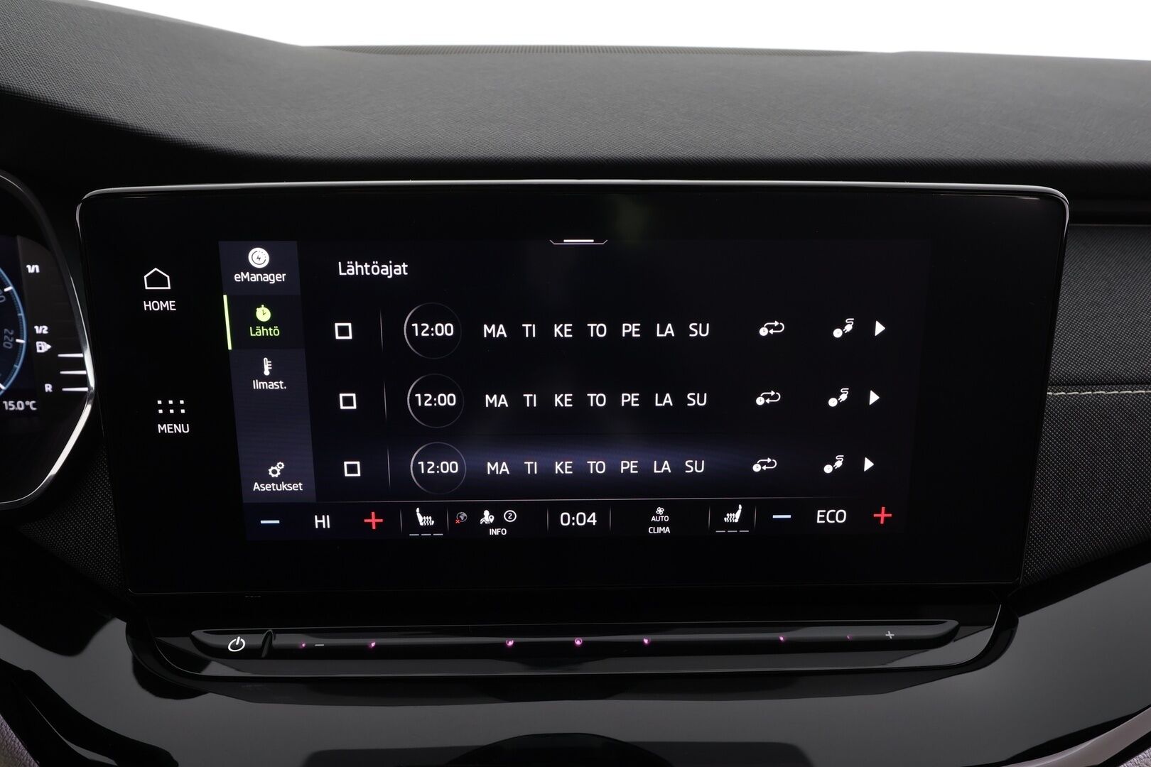 Skoda Octavia 2024 Combi 1.4 TSI PHEV Style iV DSG * ACC / P.kamera / Matrix LED / Koukku / Webasto / Navi / KeylessGo / Sähköluukku * - 1.Om Suomi-auto / Kahdet renkaat aluvanteilla / Merkkihuollettu / Parhaalla varustelutasolla!