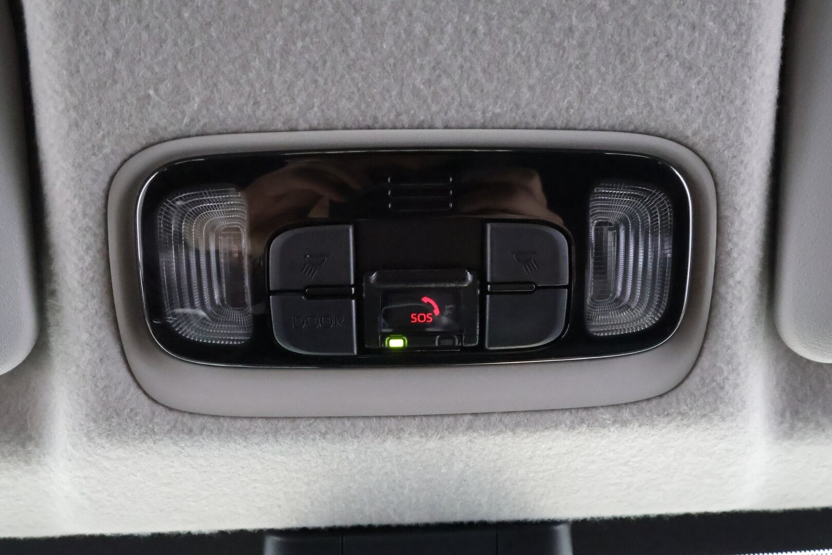 Toyota Yaris 2024 1,5 Hybrid Active * ACC / P.kamera / Kaistavahti / Apple&Android / 2xRenkaat * - 1.Om Suomi-auto / Merkkihuollettu