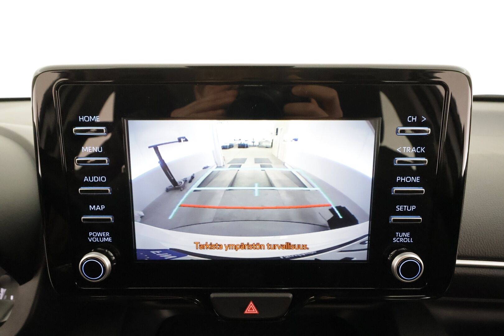 Toyota Yaris 2024 1,5 Hybrid Active * ACC / P.kamera / Kaistavahti / Apple&Android / 2xRenkaat * - 1.Om Suomi-auto / Merkkihuollettu