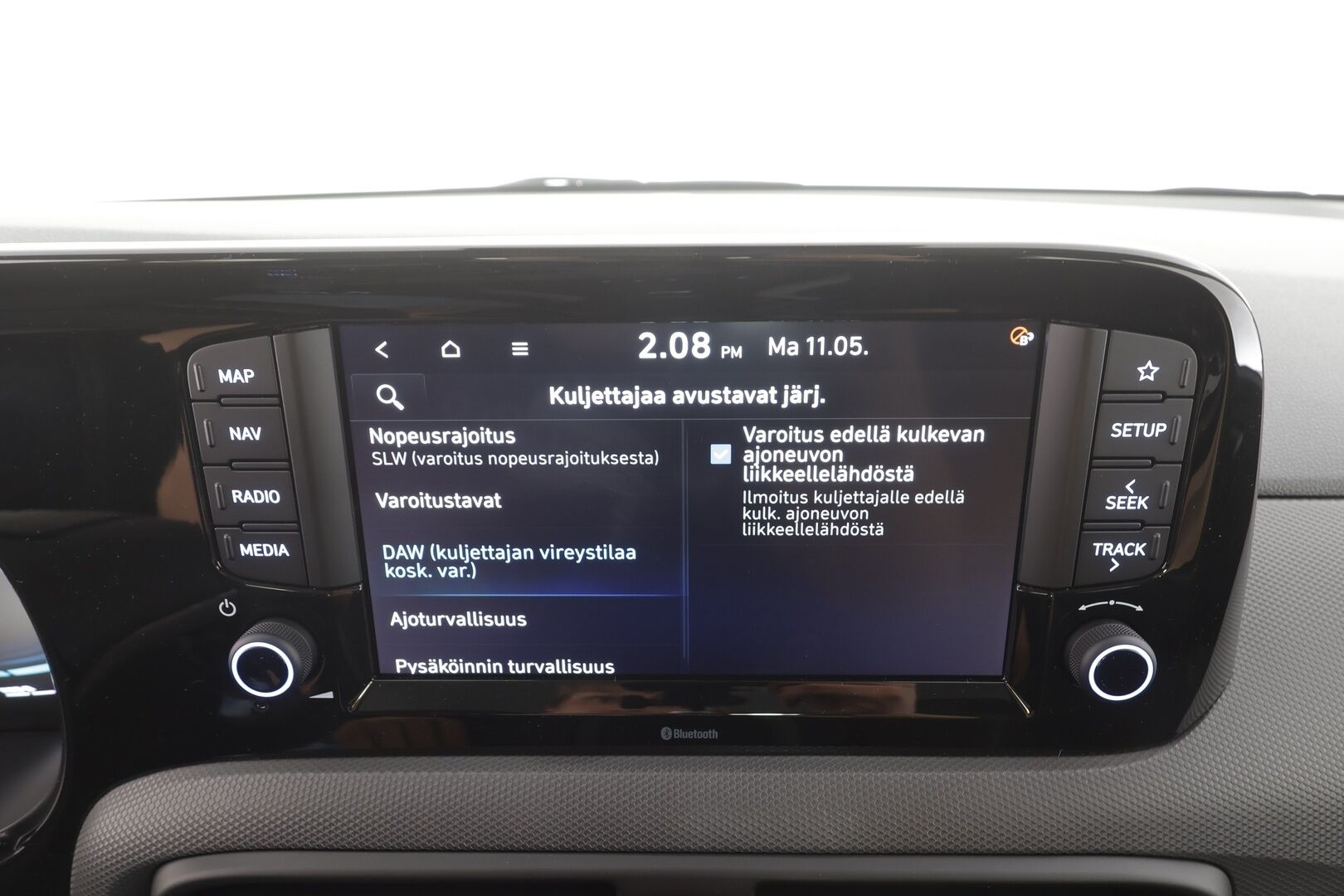 Hyundai i10 2025 1.0 MPi 63 hv 5MT Comfort MY25 - | Vakkari | P.Kamera | Navi | Digimittari | Ratinlämmitin | Apple&Android |  2x Renkaat | Suomi-auto | Merkkihuollot |