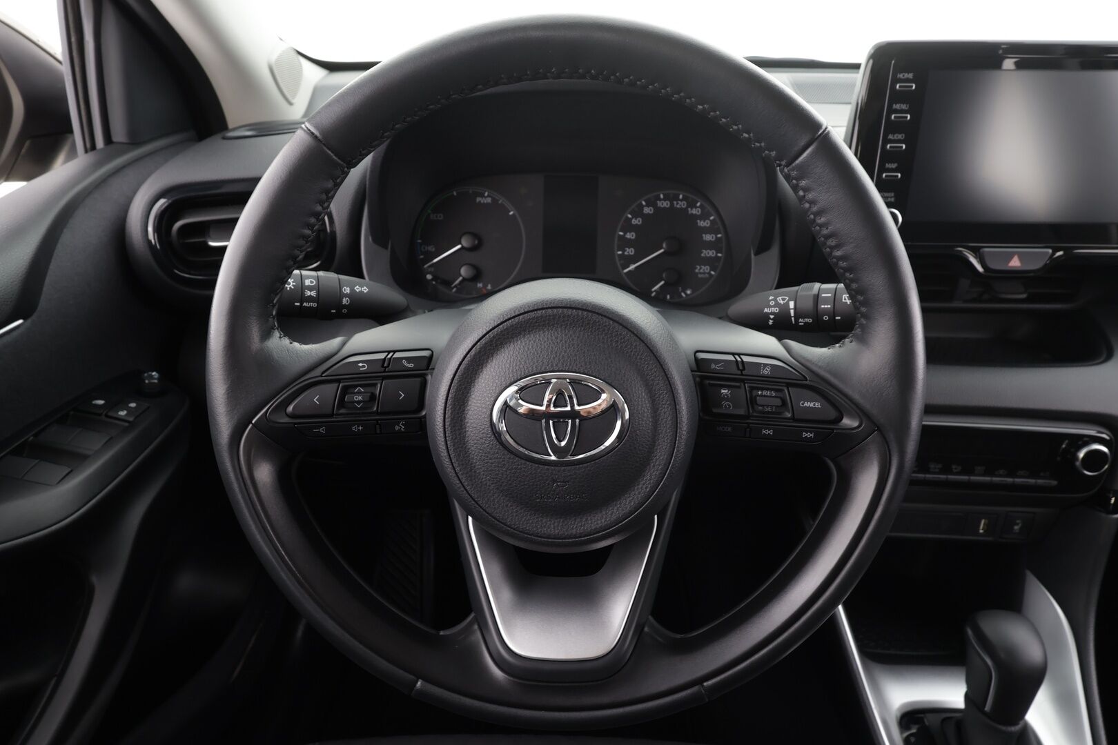 Toyota Yaris 2024 1,5 Hybrid Active Plus * ACC / P.kamera / LED / Navi / KeylessGo / Ratinlämmitin * - Suomi-auto / Kahdet renkaat aluvanteilla / Merkkihuollettu - HULLUT JOULUT KORKOTARJOUS 2,49% 