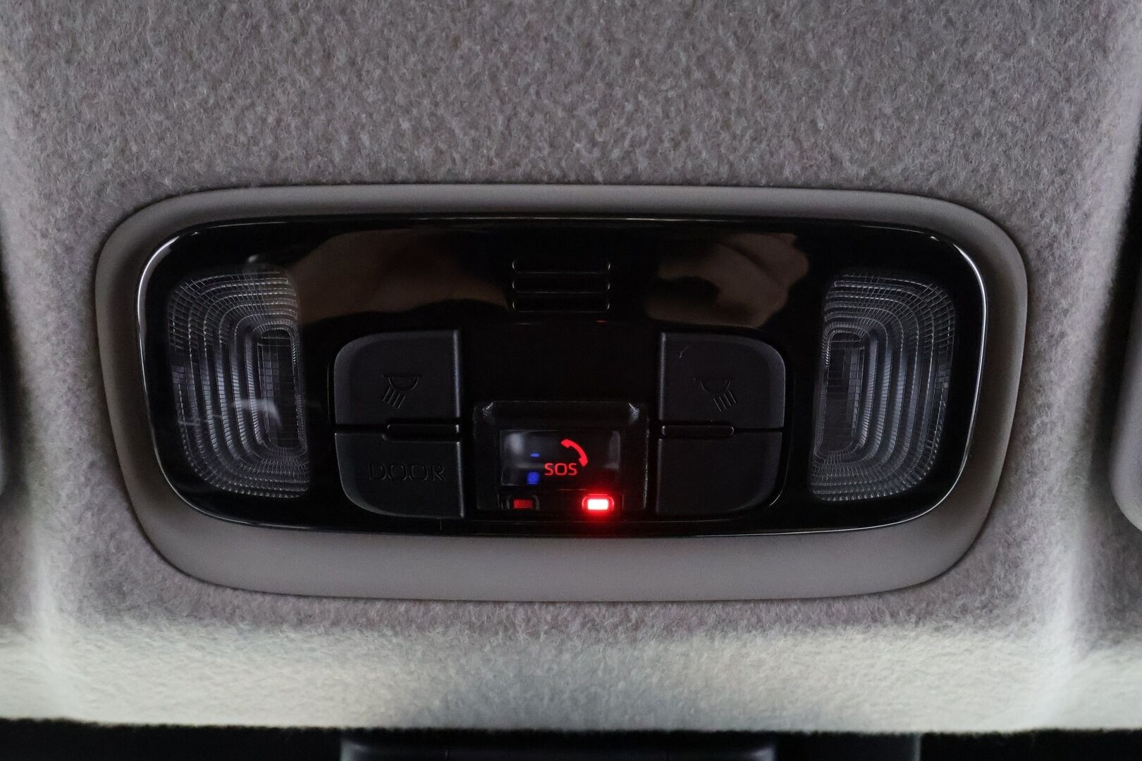 Toyota Yaris 2024 1,5 Hybrid Active Plus * ACC / P.kamera / LED / Navi / KeylessGo / Ratinlämmitin * - Suomi-auto / Kahdet renkaat aluvanteilla / Merkkihuollettu - HULLUT JOULUT KORKOTARJOUS 2,49% 