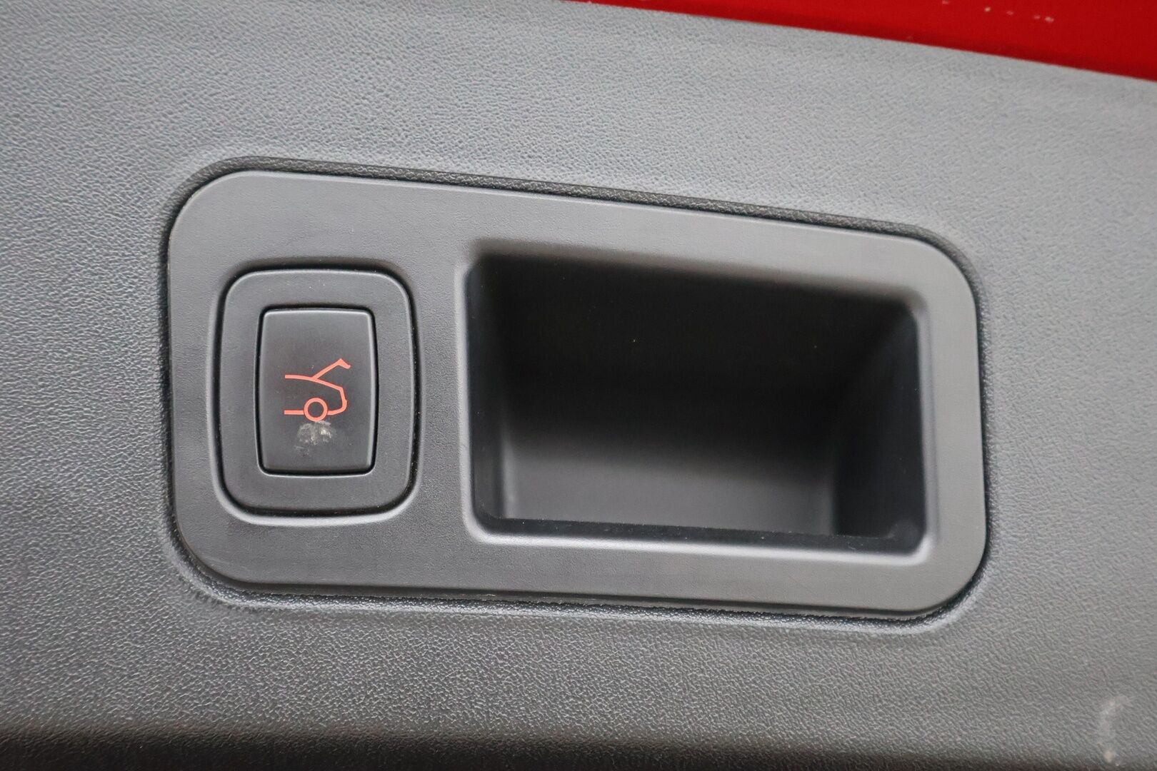 Tesla Model S 2020 Dual Motor Performance Ludicrous Raven - 3,99 % KORKOTARJOUS TÄHÄN AUTOON - FSD / CCS / Musta Nahkasisusta / Premium Audio / Ilma-alusta / Lasikatto / Carbon paketti / 2x renkaat vanteilla / Juuri saapunut!