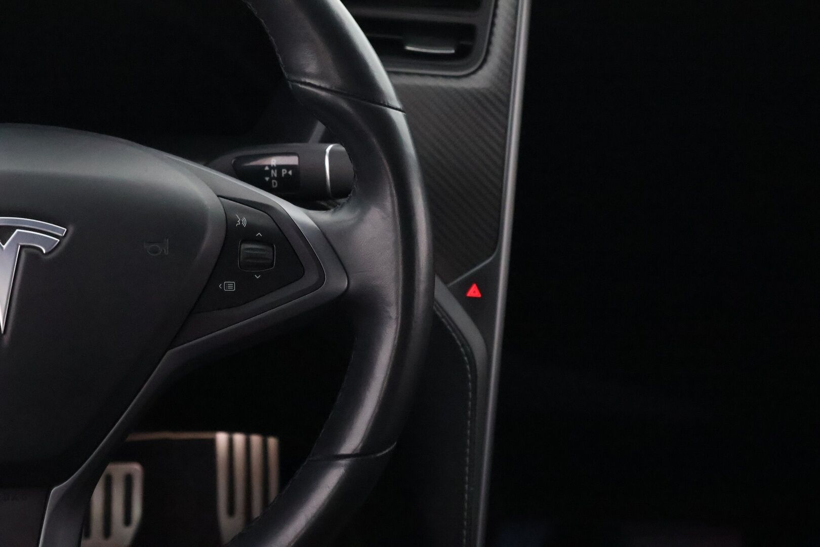 Tesla Model S 2020 Dual Motor Performance Ludicrous Raven - 3,99 % KORKOTARJOUS TÄHÄN AUTOON - FSD / CCS / Musta Nahkasisusta / Premium Audio / Ilma-alusta / Lasikatto / Carbon paketti / 2x renkaat vanteilla / Juuri saapunut!