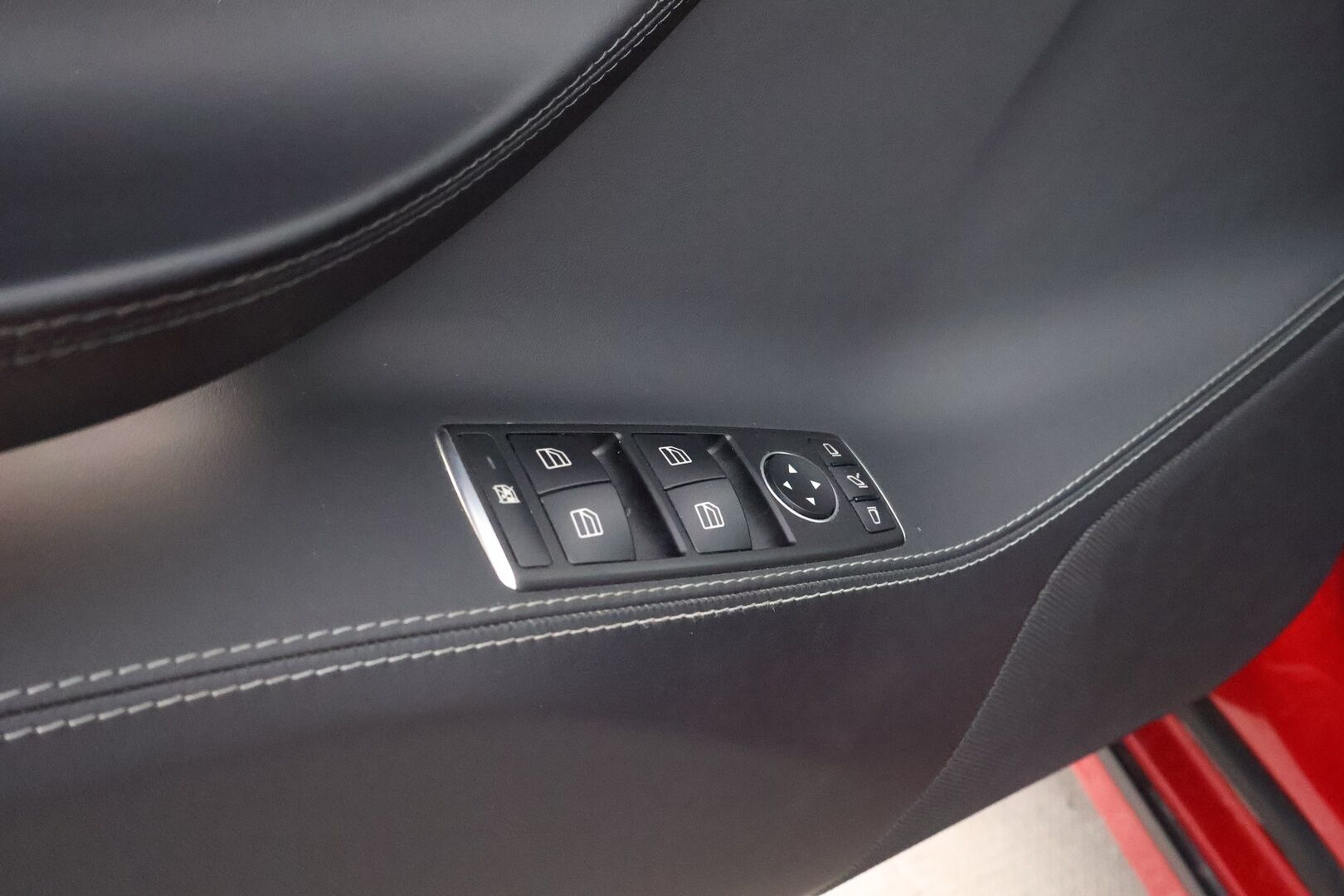 Tesla Model S 2020 Dual Motor Performance Ludicrous Raven - 3,99 % KORKOTARJOUS TÄHÄN AUTOON - FSD / CCS / Musta Nahkasisusta / Premium Audio / Ilma-alusta / Lasikatto / Carbon paketti / 2x renkaat vanteilla / Juuri saapunut!