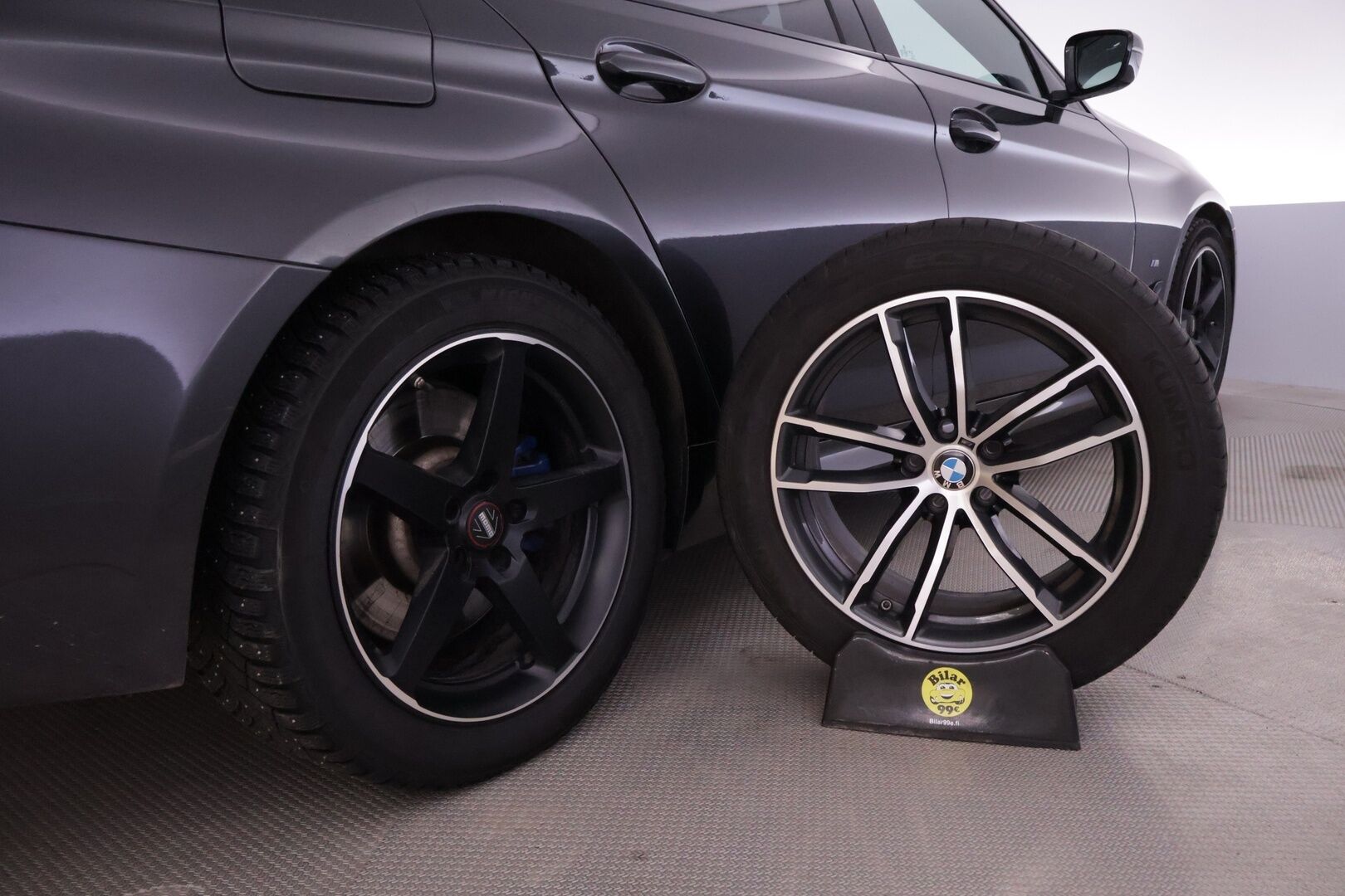 BMW 530 2021 G31 Touring 530e xDrive A Charged Edition M Sport LCI - ACC / Comfort Penkit / HiFi / P.Kamera / Prof.Navi / Koukku