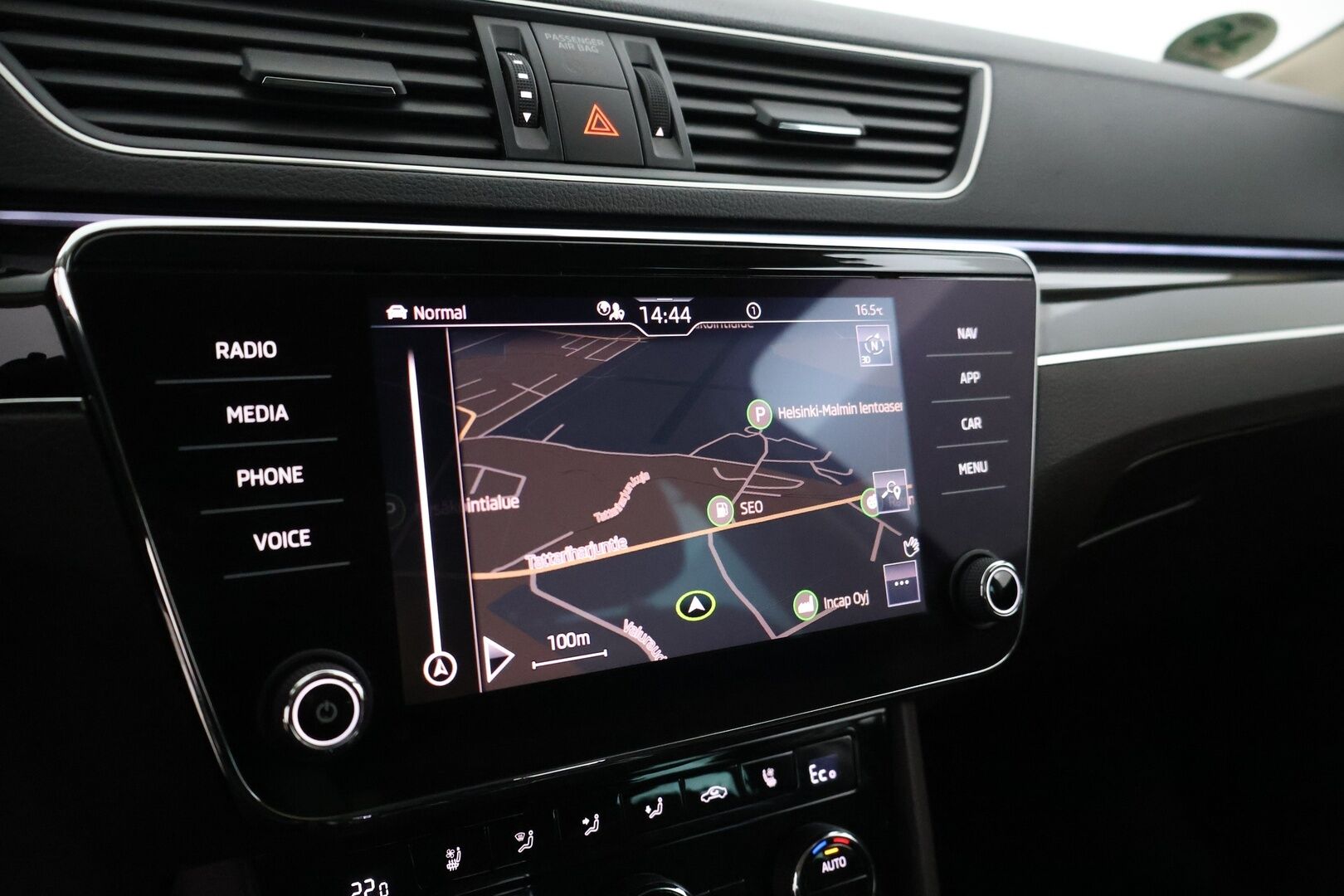 SKODA SUPERB 2021 Combi 1.4 TSI PHEV L&K iV DSG Aut. *Muistinahat / Ilmastoidut Istuimet / Matrix LED / Vakkari / Canton / Keyless / Sähköluukku / Koukku* - *Juuri Huollettu / Jakopää tehty / Kahdet Renkaat ja Vanteet*