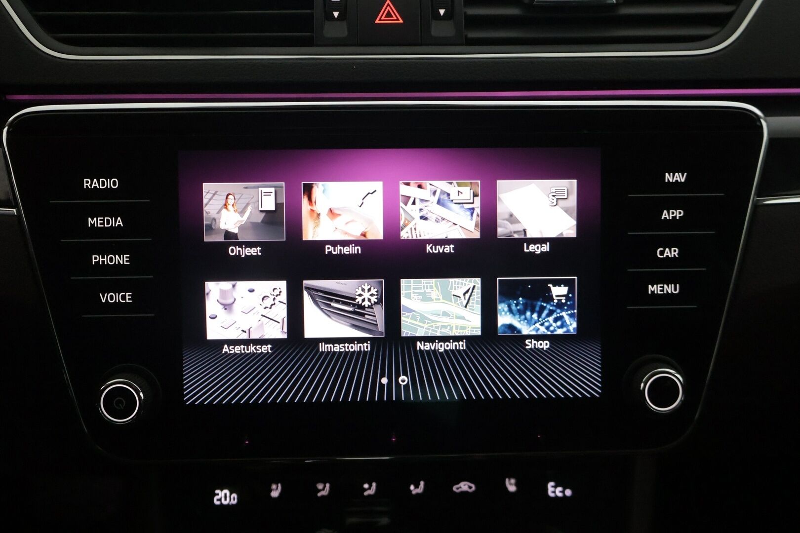 SKODA SUPERB 2021 Combi 1,4 TSI PHEV L&K iV DSG Autom. - | Muistinahat | Ilmastoidut istuimet | Matrix LED | Vakkari | Canton | Keyless | Sähköluukku | Koukku | Juuri Huollettu | Jakopää tehty | Kahdet Renkaat ja Vanteet | SOH 96 % |