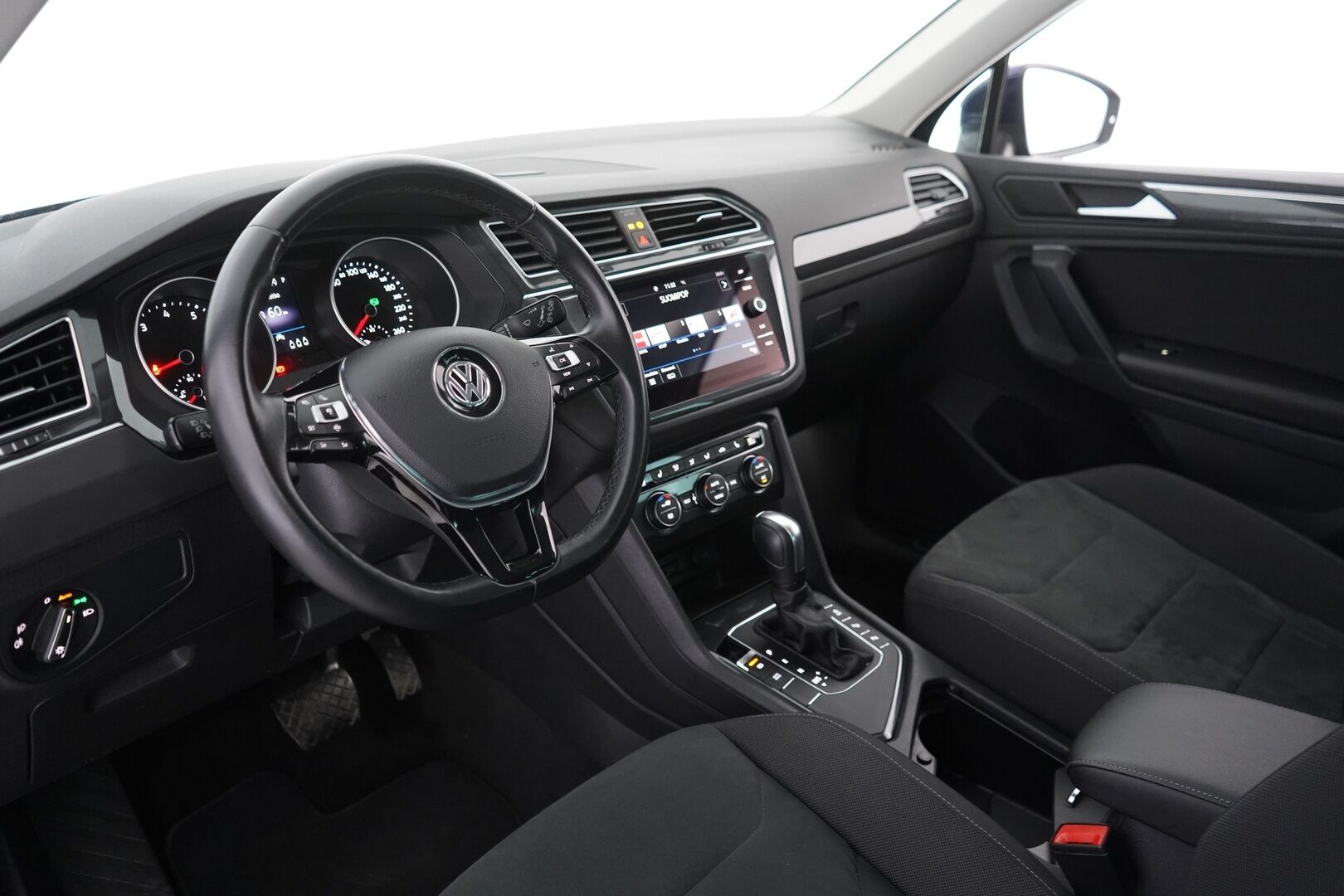 Volkswagen Tiguan 2020 1,5 TSI EVO 110kW (150hv) DSG-Automaatti - ACC | Peruutuskamera | Tutkat | Apple Carplay & AndroidAuto | LED | Kahdet hyvät renkaat VW:n vanteilla | Juuri huollettu! 