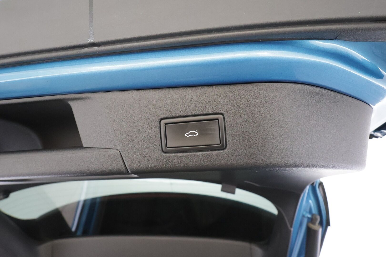 Volkswagen ID.4 2024 Pro 4MOTION Business Plus Edition 210 kW, akku 77 kWh - | ACC | ILP | 360-Kamera | LED | Keyless | Apple&Android |                            1.Om Suomi-auto | Kahdet Renkaat | Koti & Kauppalaturi | 2x Renkaat Aluvantein!
