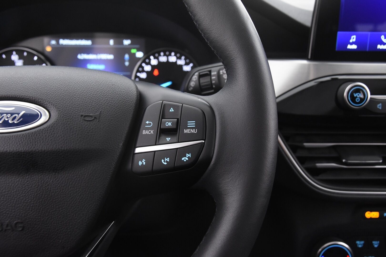 FORD KUGA 2020 2,5 (PHEV) 225hv CVT FWD Titanium X 5-ovinen - Keyless | B&O | Osa-nahat | Läm. Ratti