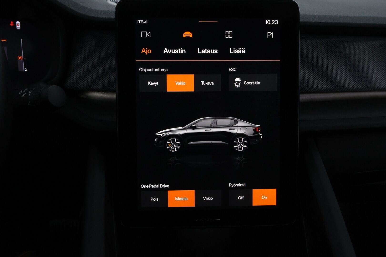 Polestar 2 2021 Launch Edition, 300kW, 78kWh * Pilot&Plus / Pixel LED / Panorama / H&K / Vetokoukku / Peruutuskamera / 360° Kamera - Tulossa Myyntiin!