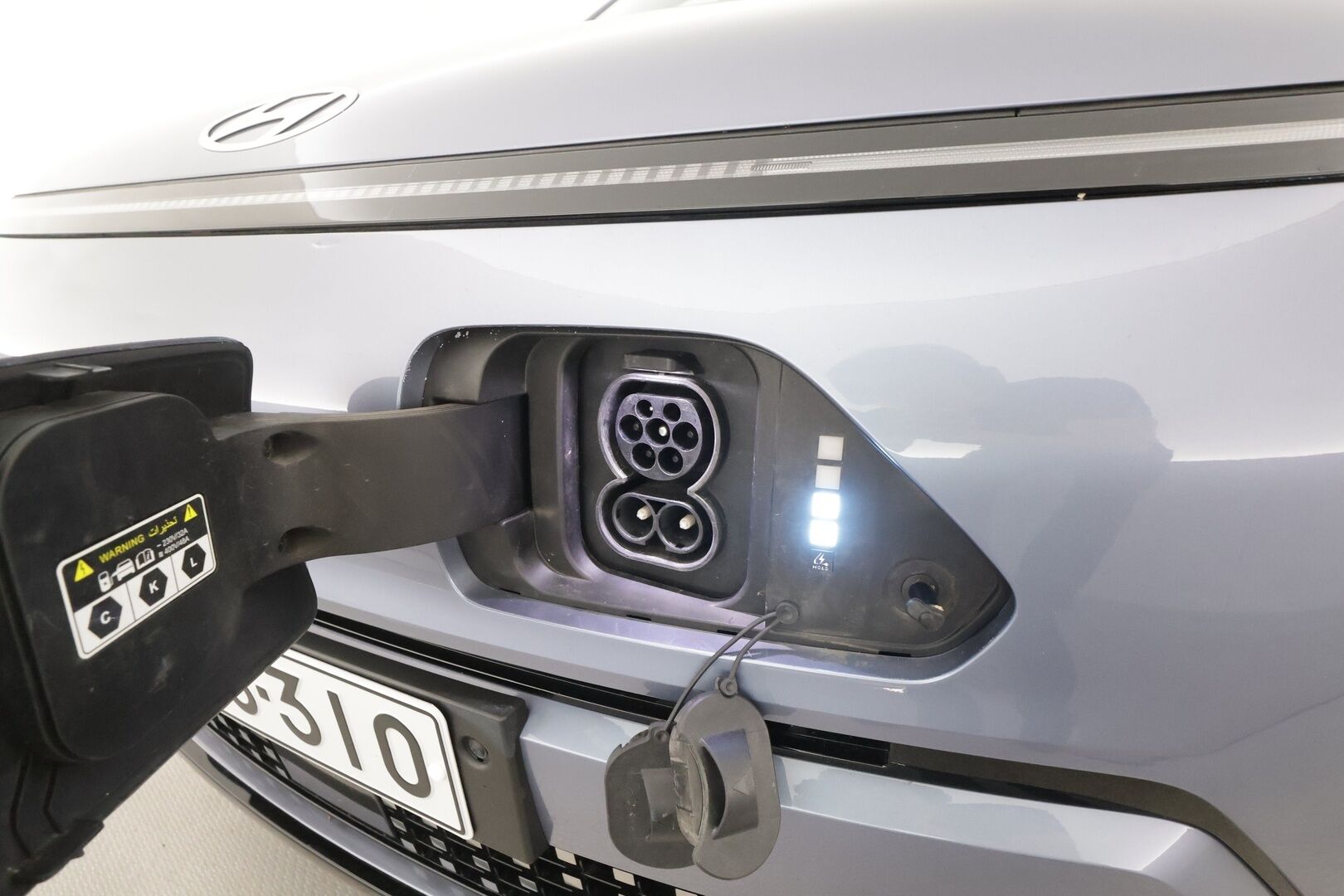 Hyundai KONA Electric 2024 48 kWh 156 hv Comfort - | ACC | ILP | P.kamera | HDA | Keyless | LED | Lämm. ratti | Apple & Android | Navi | 1-om suomiauto | Merkkihuollot | 2x renkaat aluin | 