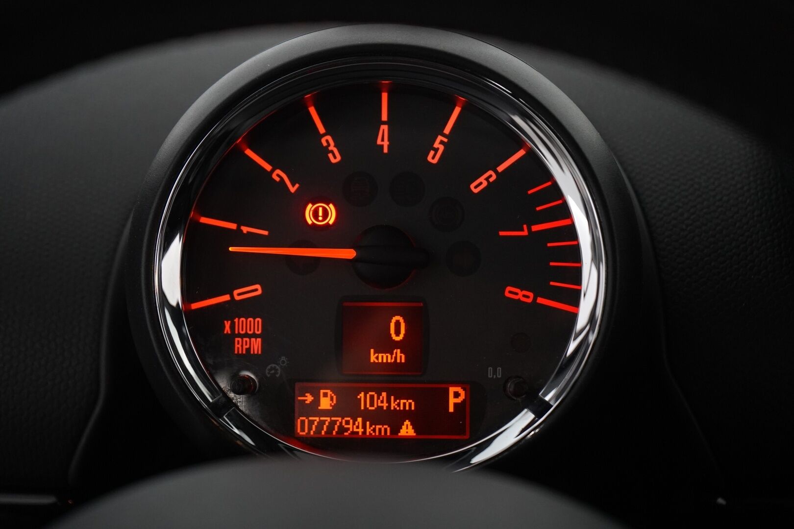Mini Countryman 2015 Cooper S ALL4 A Sport Lane * Vakkari / Tutkat / Kattoluukku / Nahat / Lämpölasi * - Kahdet renkaat / Viimeisin huolto 9 / 25 / Ketju vaihdettu ennakoivasti / Puhdas Carvertical / NELIVETO