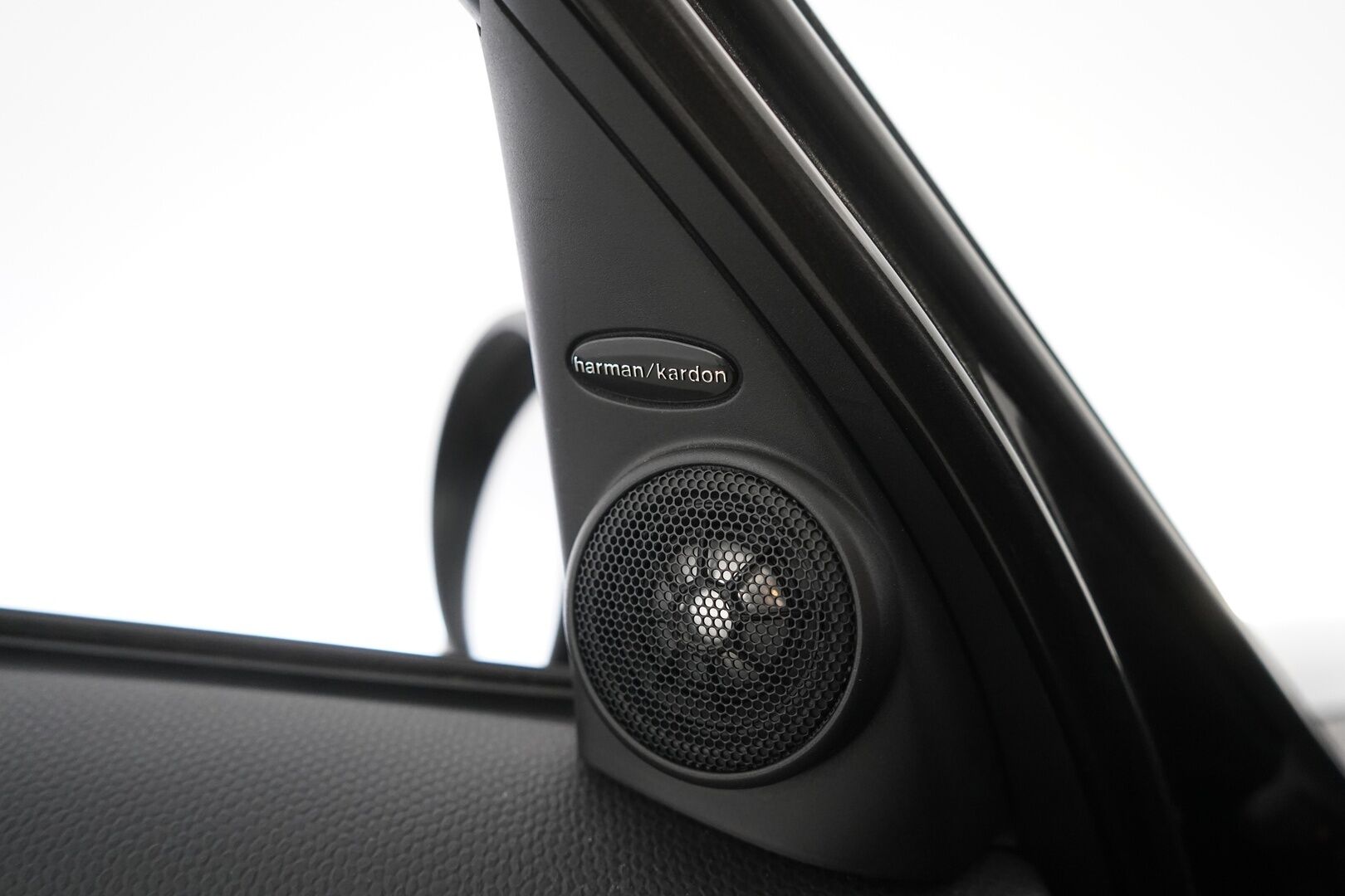 Mini Countryman 2015 Cooper S ALL4 A Sport Lane * Vakkari / Tutkat / Kattoluukku / Nahat / Lämpölasi * - Kahdet renkaat / Viimeisin huolto 9 / 25 / Ketju vaihdettu ennakoivasti / Puhdas Carvertical / NELIVETO