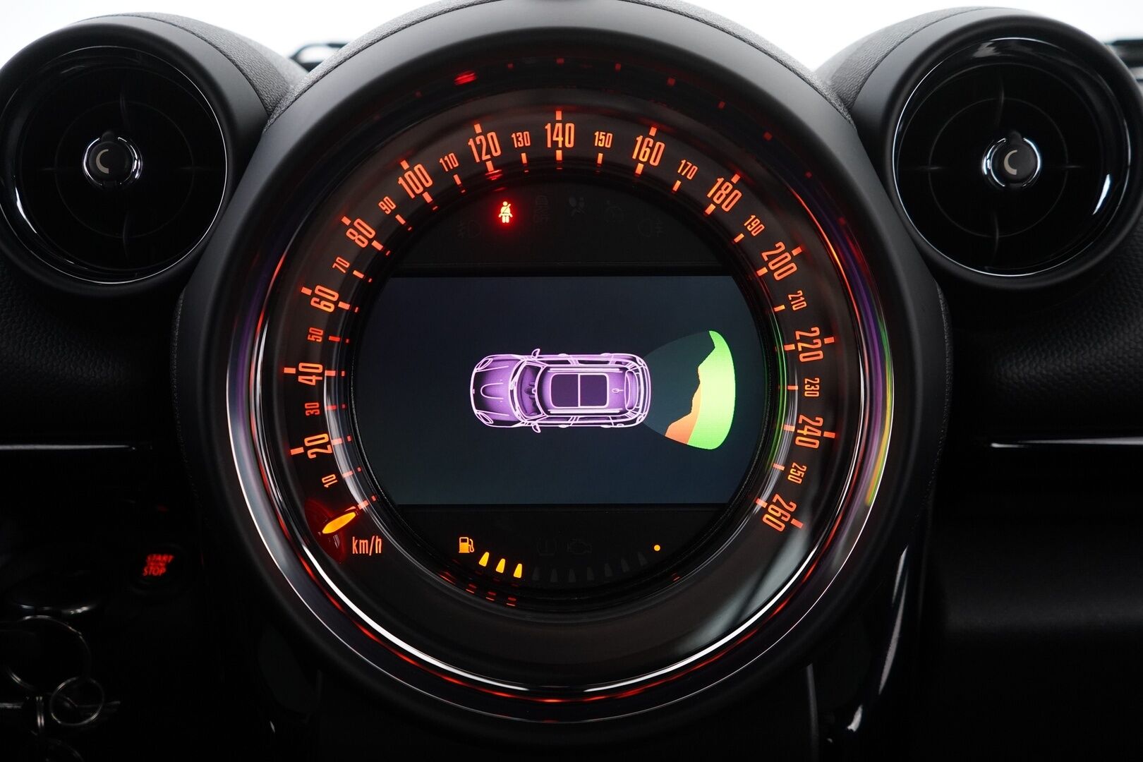 Mini Countryman 2015 Cooper S ALL4 A Sport Lane * Vakkari / Tutkat / Kattoluukku / Nahat / Lämpölasi * - Kahdet renkaat alumiinivanteilla / Viimeisin huolto 9.25 / Ketju vaihdettu / Puhdas Carvertical / NELIVETO