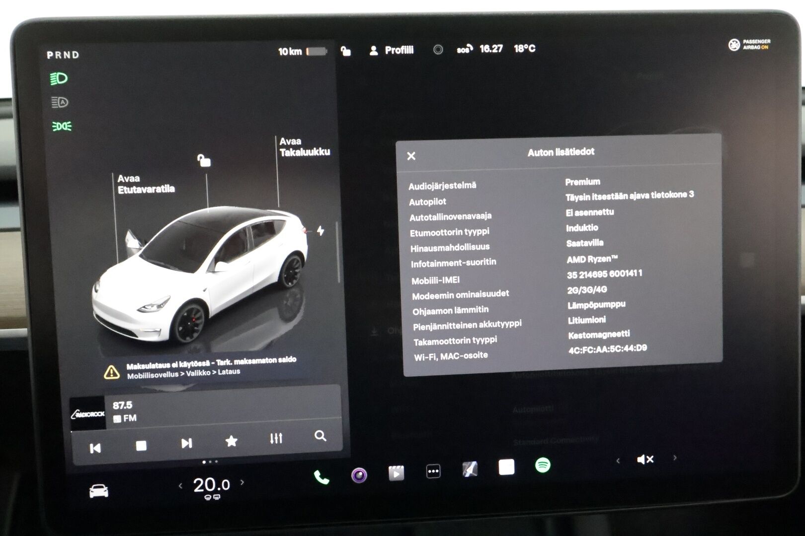 Tesla Model Y 2022 Performance **Lasikatto / Lämpöpumppu / Koukku / Adapt.Vakkari / Matrix-LED / P.Kamera / Muistipenkki / Premium Audio** - 3,99 % KORKOTARJOUS TÄHÄN AUTOON 31.8. ASTI! - Kahdet Renkaat