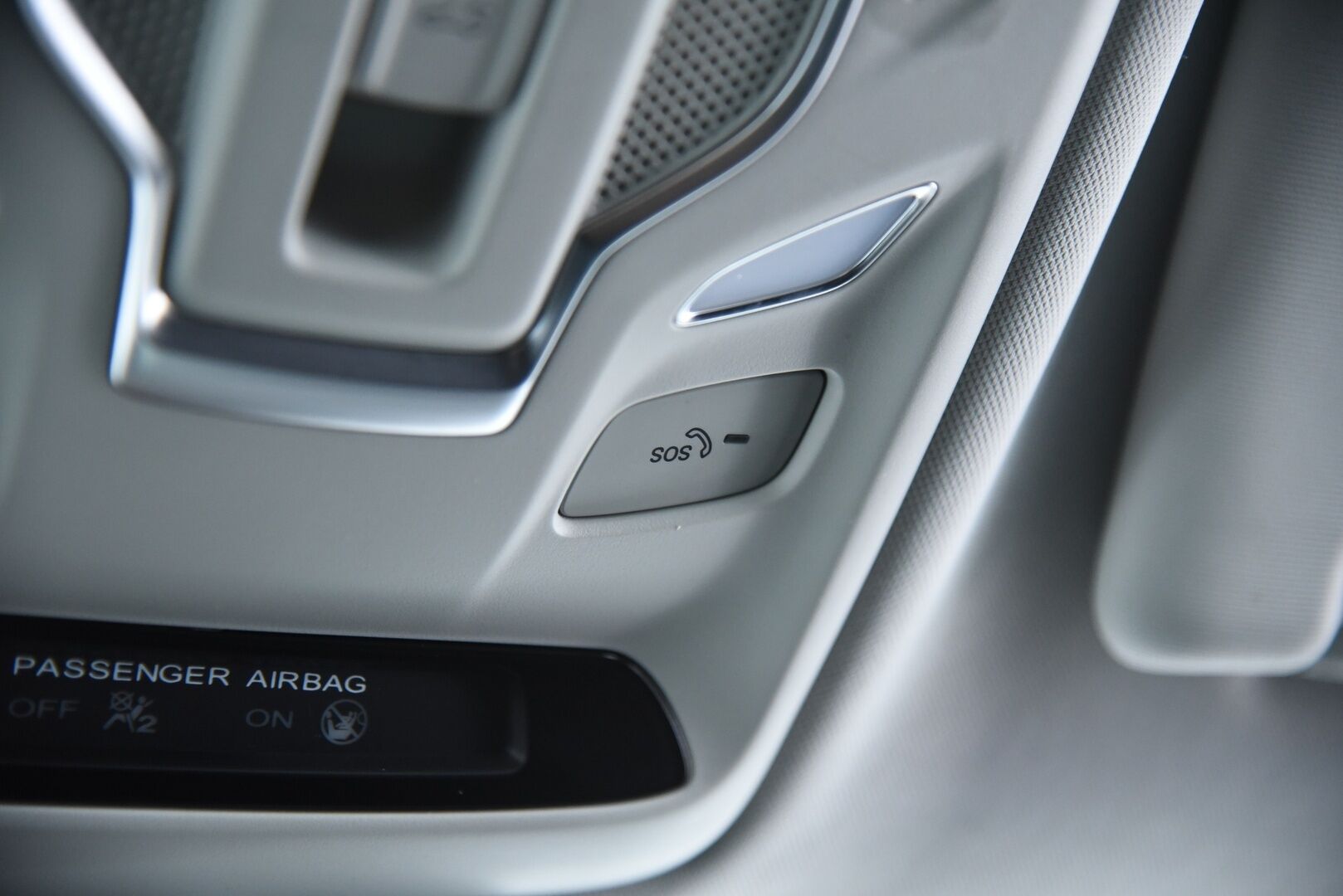 MG ZS 2022 EV Long Range / Adapt.vakkari / Panorama / 360-kamera / Led / i-Smart - Luxury varusteilla! / isolla long range akustolla! / Juuri huollettu merkkiliikkeessä